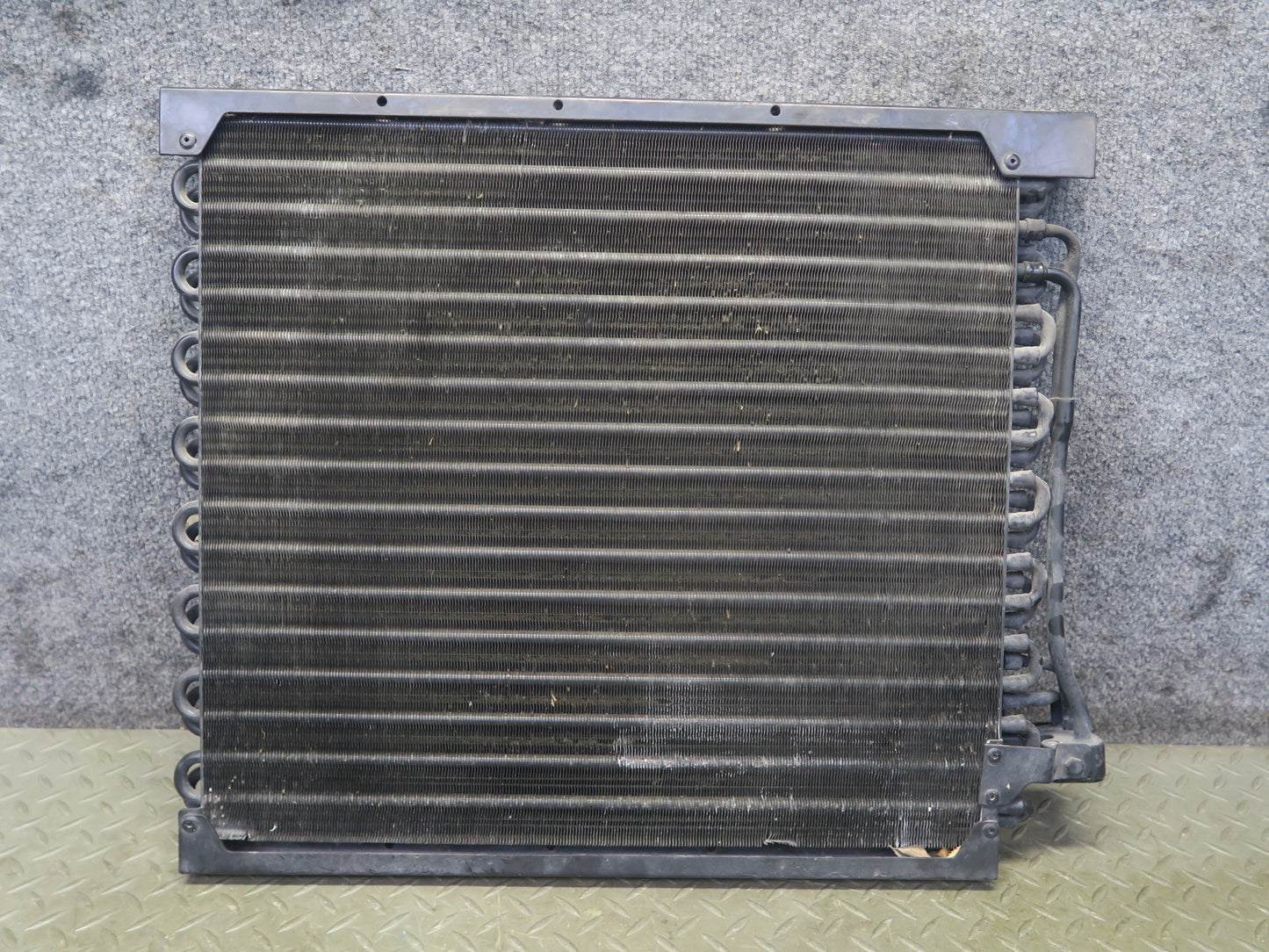 96-02 BMW E36/7 Z3 A/C Air Conditioning Condenser 8398181 OEM