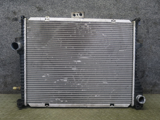 97-98 BMW E36 Z3 2.8L Engine Cooling Radiator w A/T Transmission Oil Cooler OEM