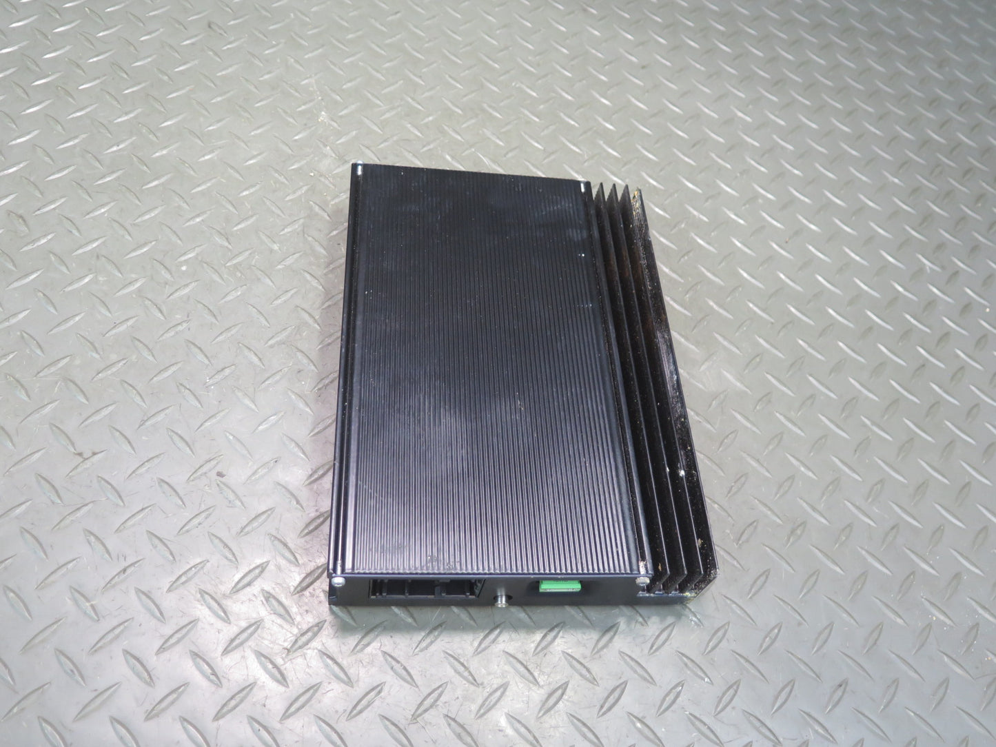 03-06 BMW E85 Z4 TOP Hi-fi DSP Lear Audio System Amplifier AMP 6963304 OEM