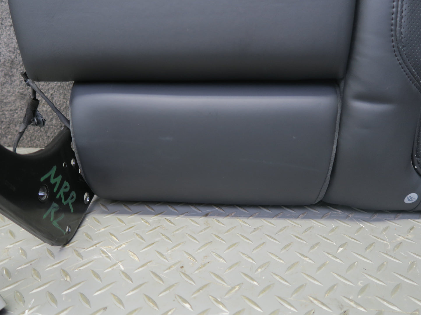 2014-2017 Range Rover Sport L494 Rear Left Seat Upper Backrest Leather Cushion