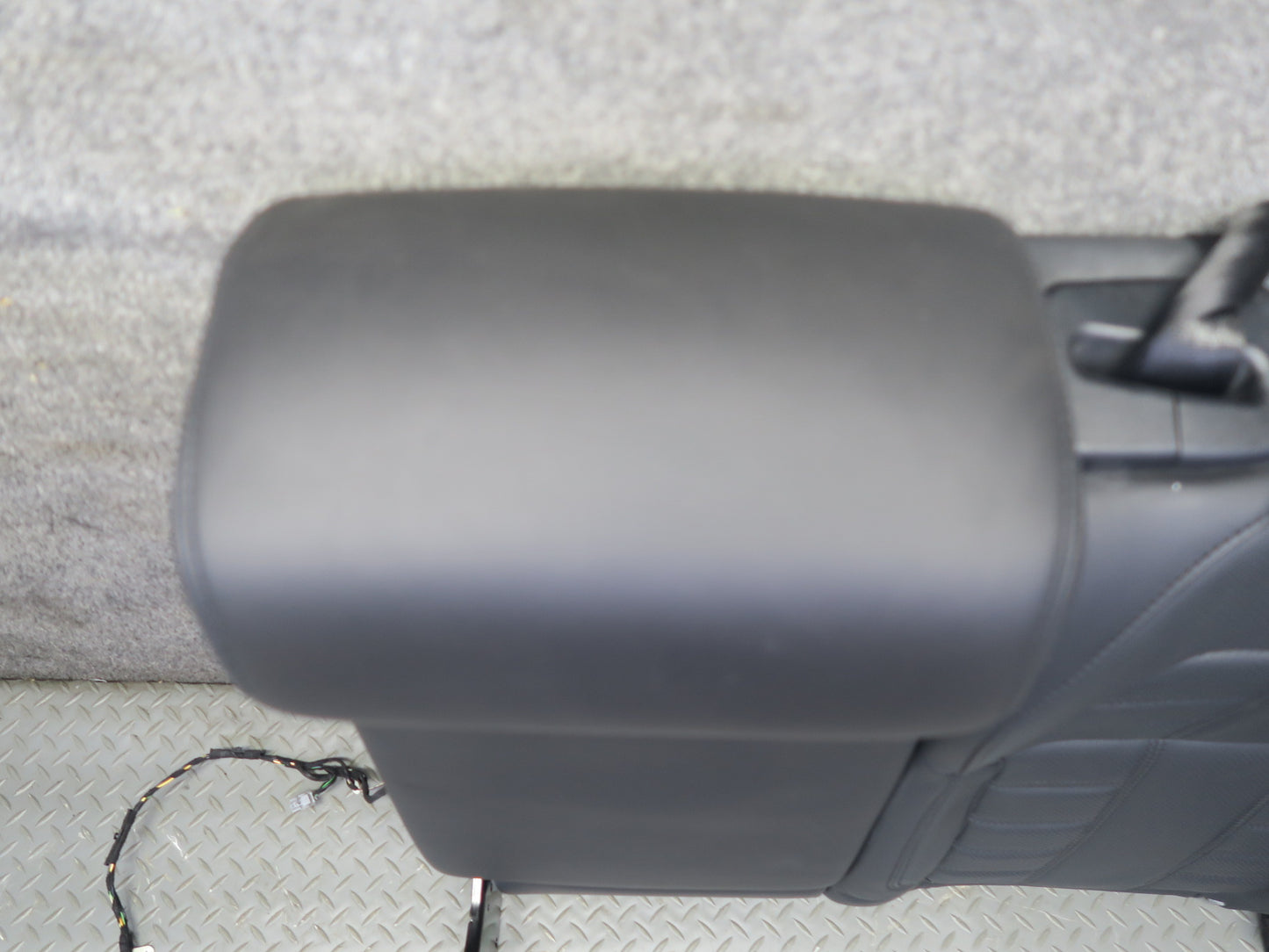 2014-2017 Range Rover Sport L494 Rear Left Seat Upper Backrest Leather Cushion