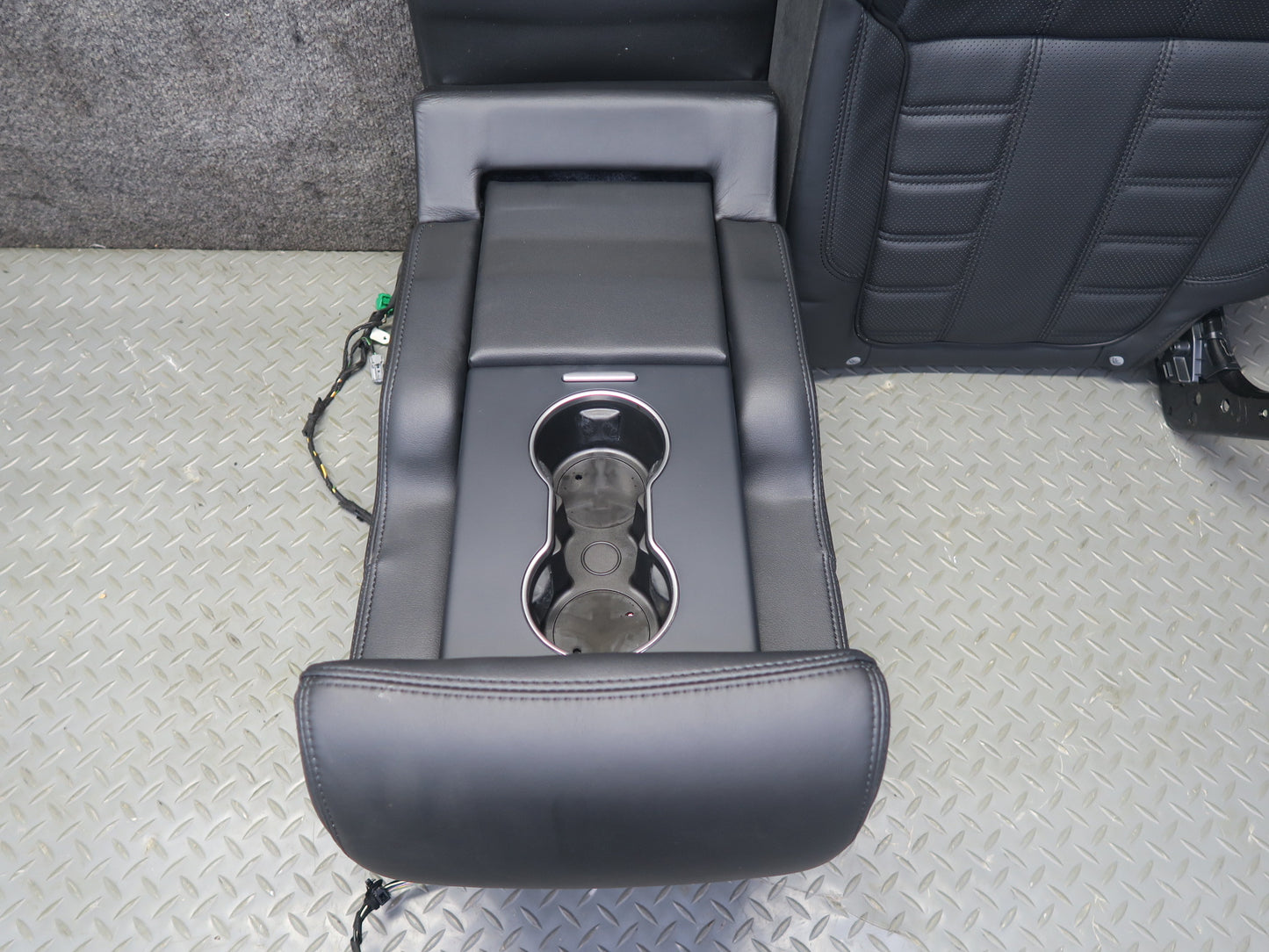 2014-2017 Range Rover Sport L494 Rear Left Seat Upper Backrest Leather Cushion