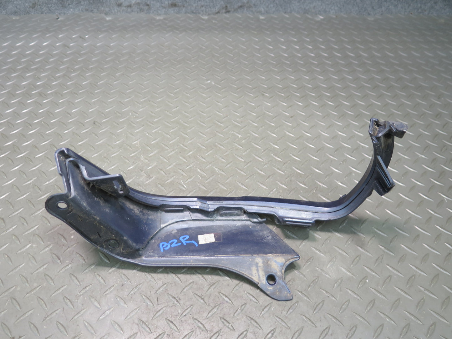 03-05 BMW E85 Z4 Set of 2 Rear Left & Right Tail Light Trim Cover Panel OEM