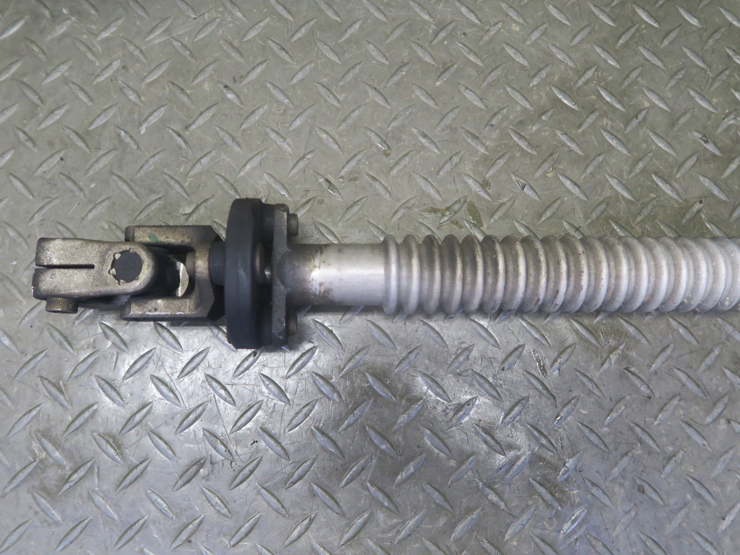 96-02 BMW E36/7 Z3 Steering Column Lower U Joint Linkage Shaft OEM