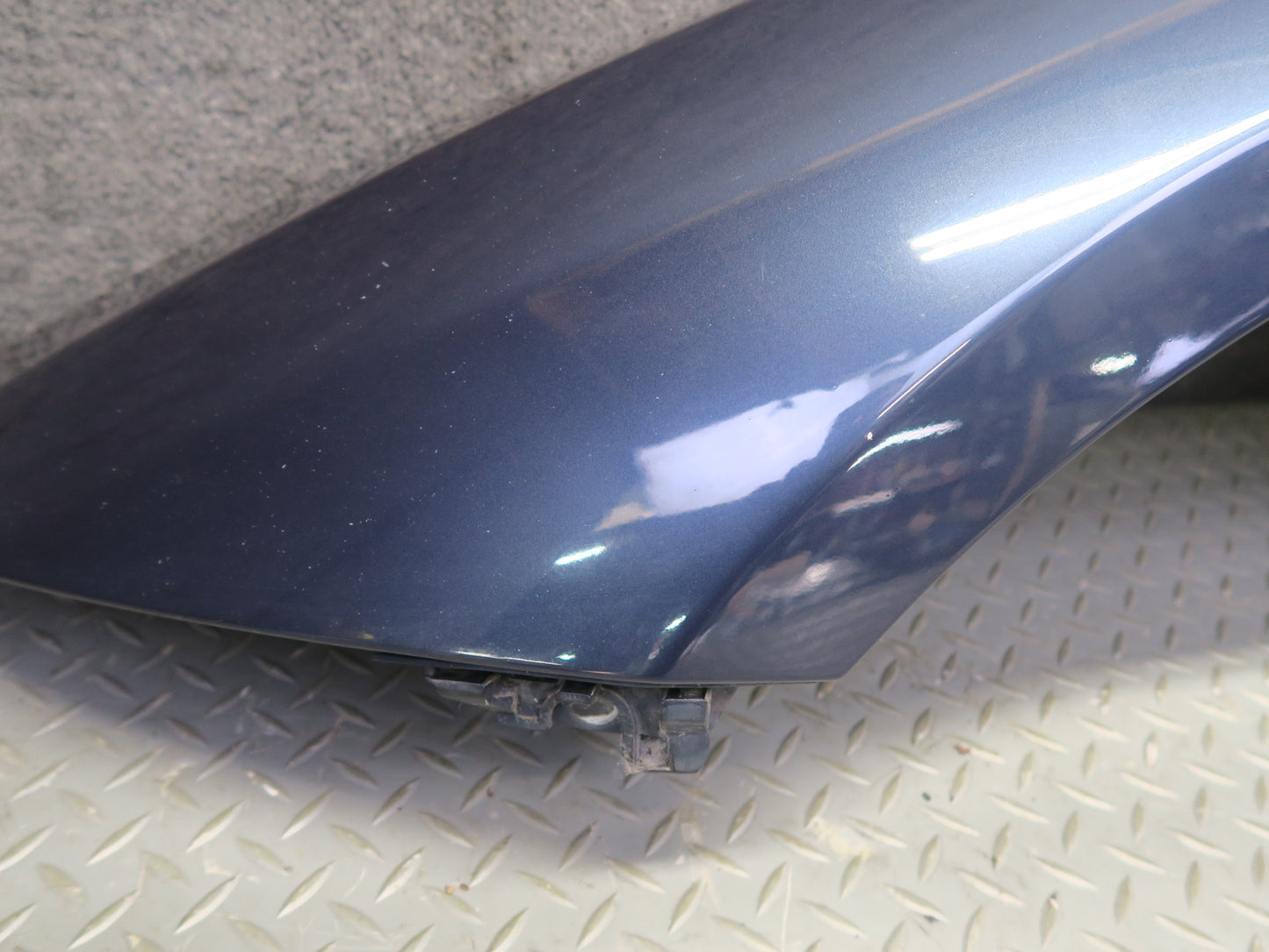 03-08 BMW E86 E85 Z4 Front Left Fender Shell Cover Panel Blue OEM