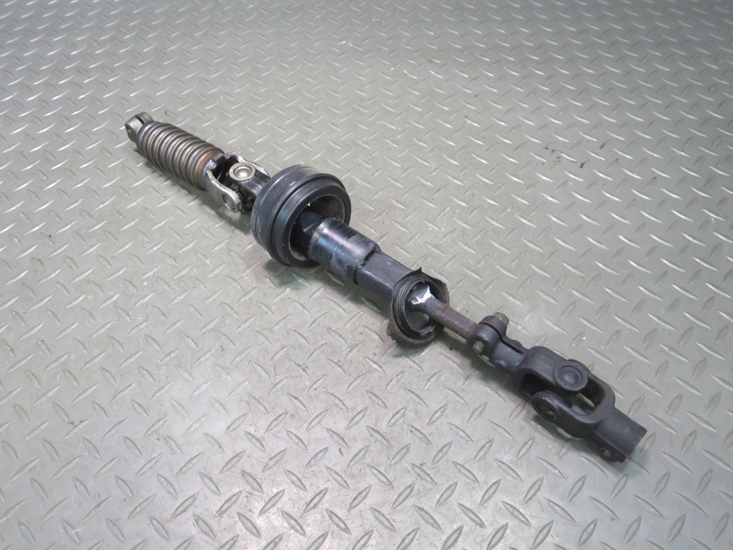 1998 Lexus UCF20L LS400 Steering Column Intermediate Linkage U Joint Shaft OEM