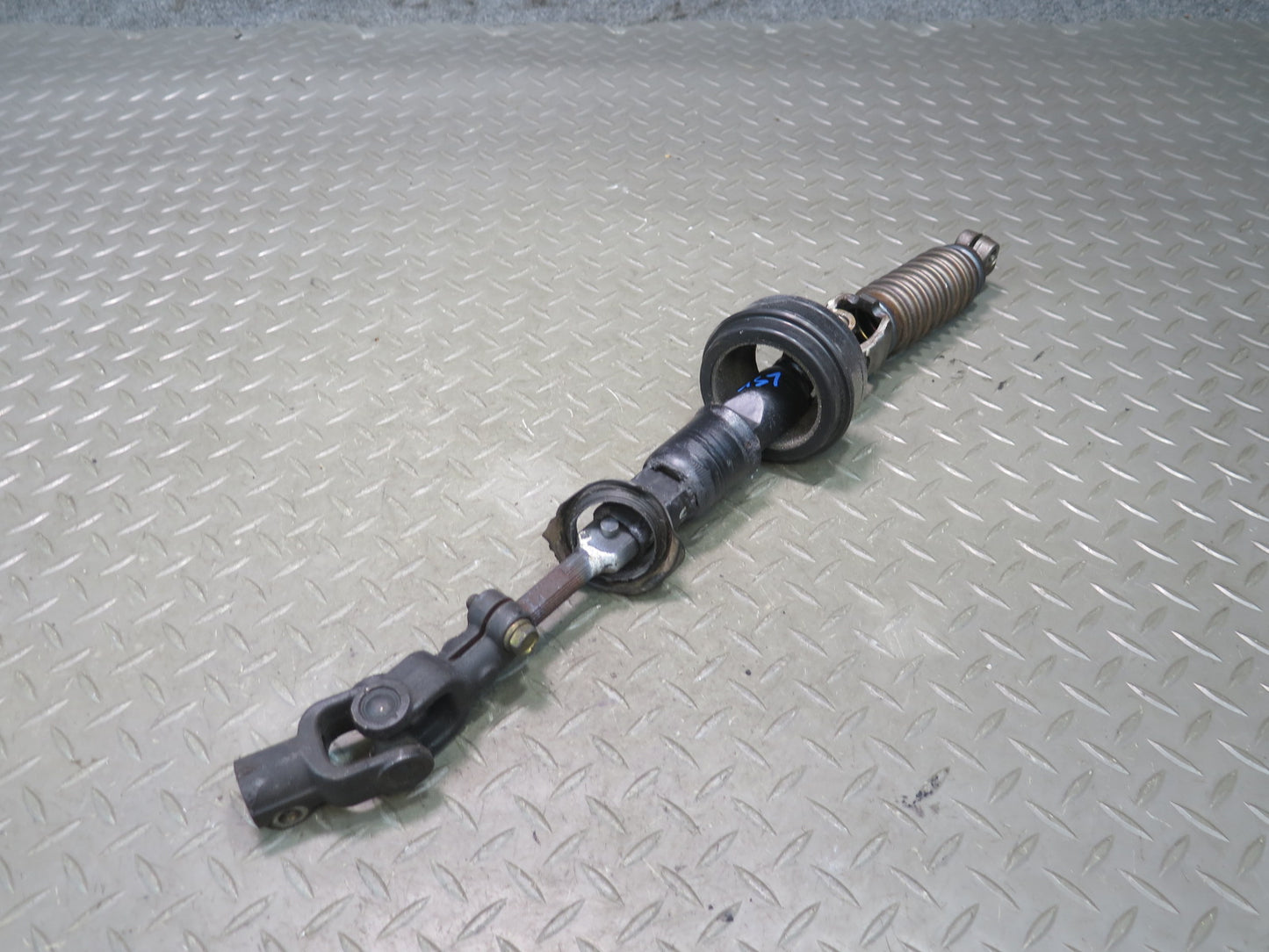 1998 Lexus UCF20L LS400 Steering Column Intermediate Linkage U Joint Shaft OEM