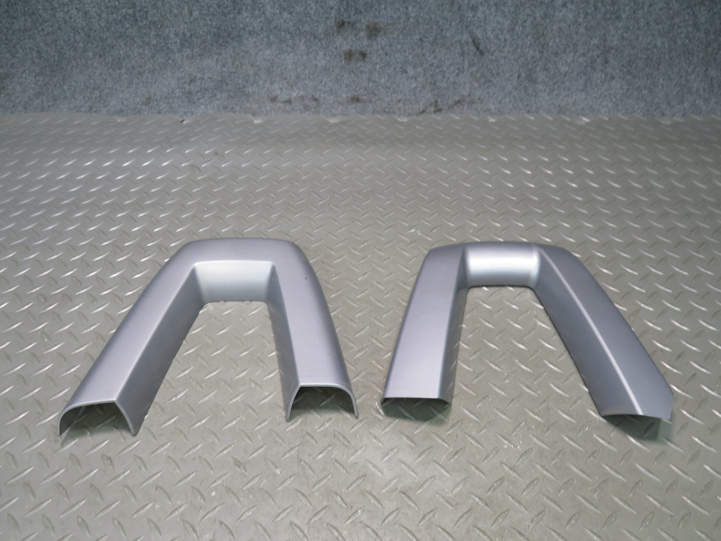 03-08 BMW E85 Z4 Roadster Set of 2 Left & Right Roll Over Trim Cover Panel OEM