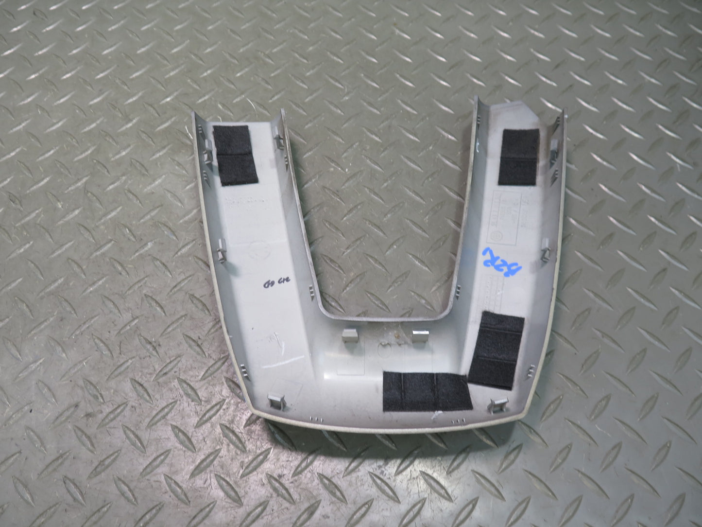 03-08 BMW E85 Z4 Roadster Set of 2 Left & Right Roll Over Trim Cover Panel OEM