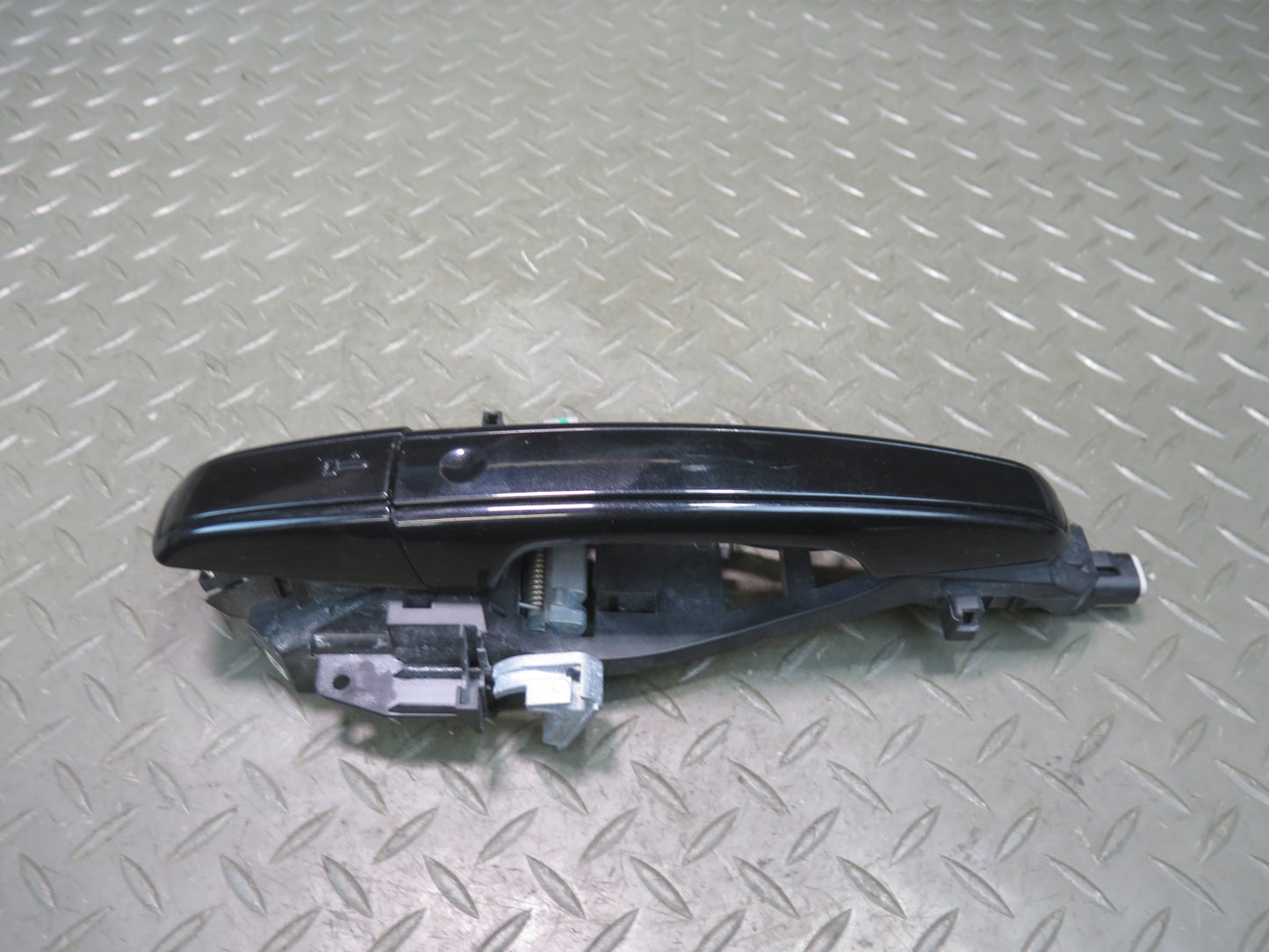 2014-2022 Range Rover Sport L494 Front Left Door Exterior Handle w Keyless Entry