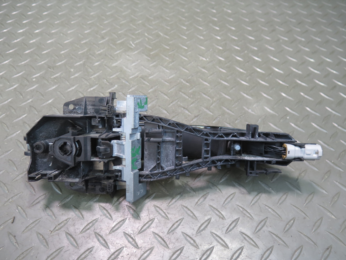 2014-2022 Range Rover Sport L494 Front Left Door Exterior Handle w Keyless Entry