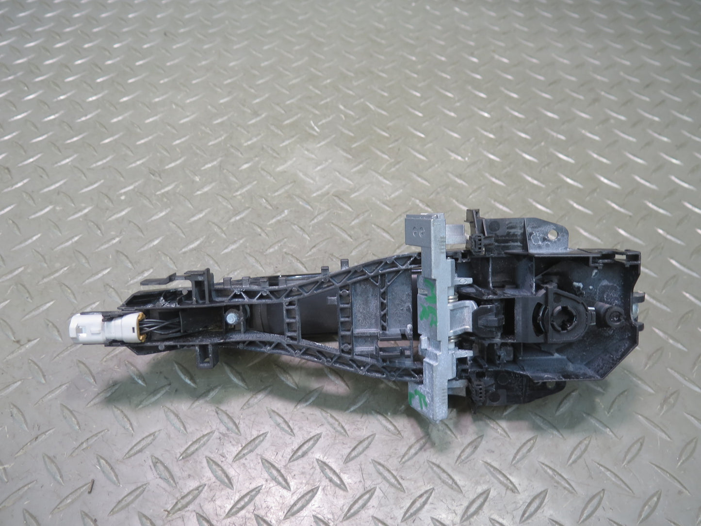 2014-2022 Range Rover Sport L494 Front Left Door Exterior Handle w Keyless Entry