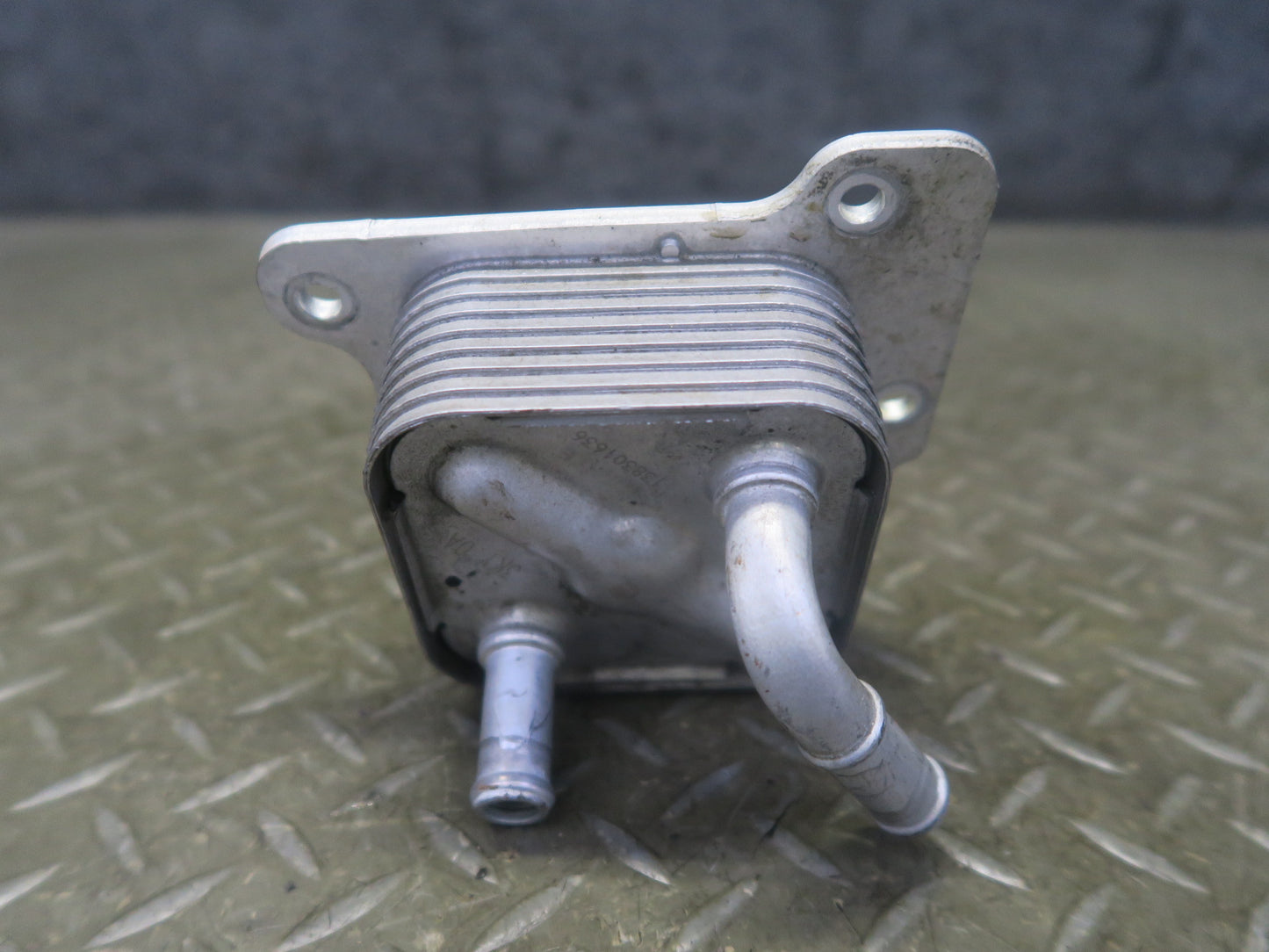 2014-2017 Infiniti QX60 2.5L Hybrid Engine Oil Cooler 142050124