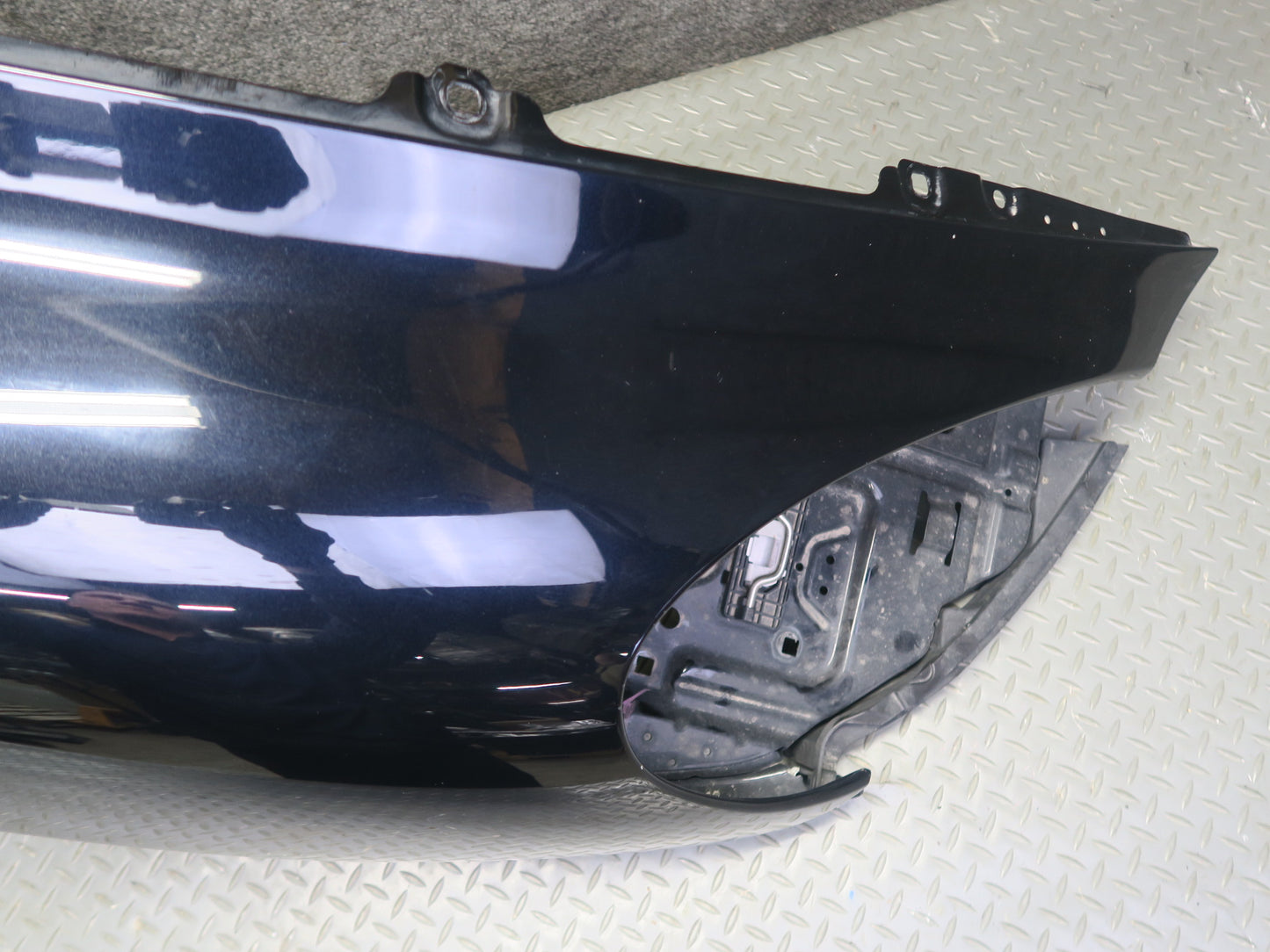 2011-2014 Porsche Cayenne 958 Front Right Pass Side Fender Panel Cover Black
