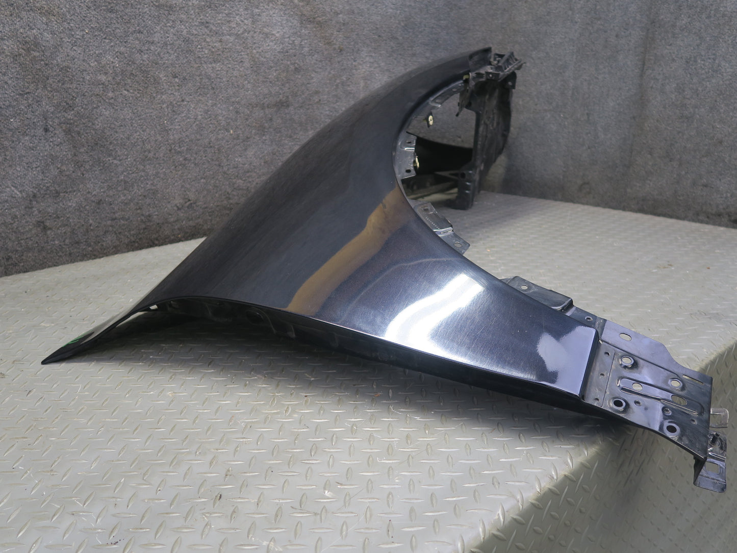 2011-2014 Porsche Cayenne 958 Front Right Pass Side Fender Panel Cover Black