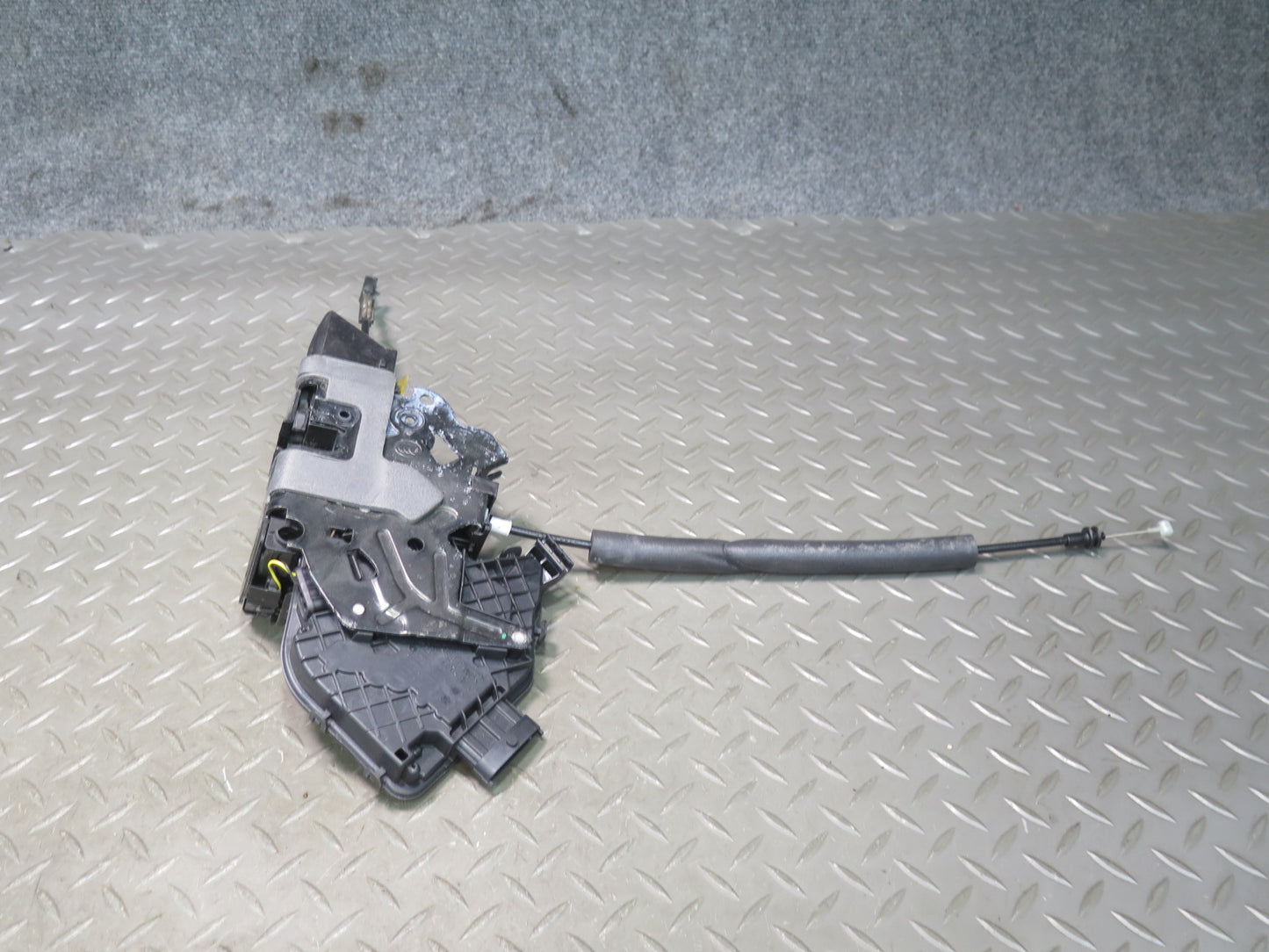 14-22 Range Rover Sport L494 Front Left Door Lock Latch Actuator DK62-203A29-JG