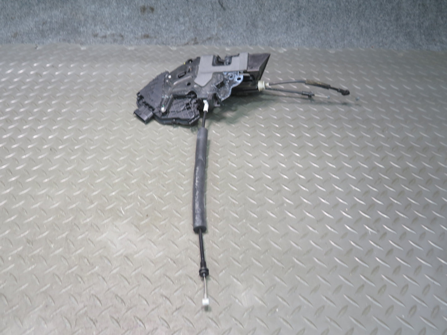 14-22 Range Rover Sport L494 Front Left Door Lock Latch Actuator DK62-203A29-JG
