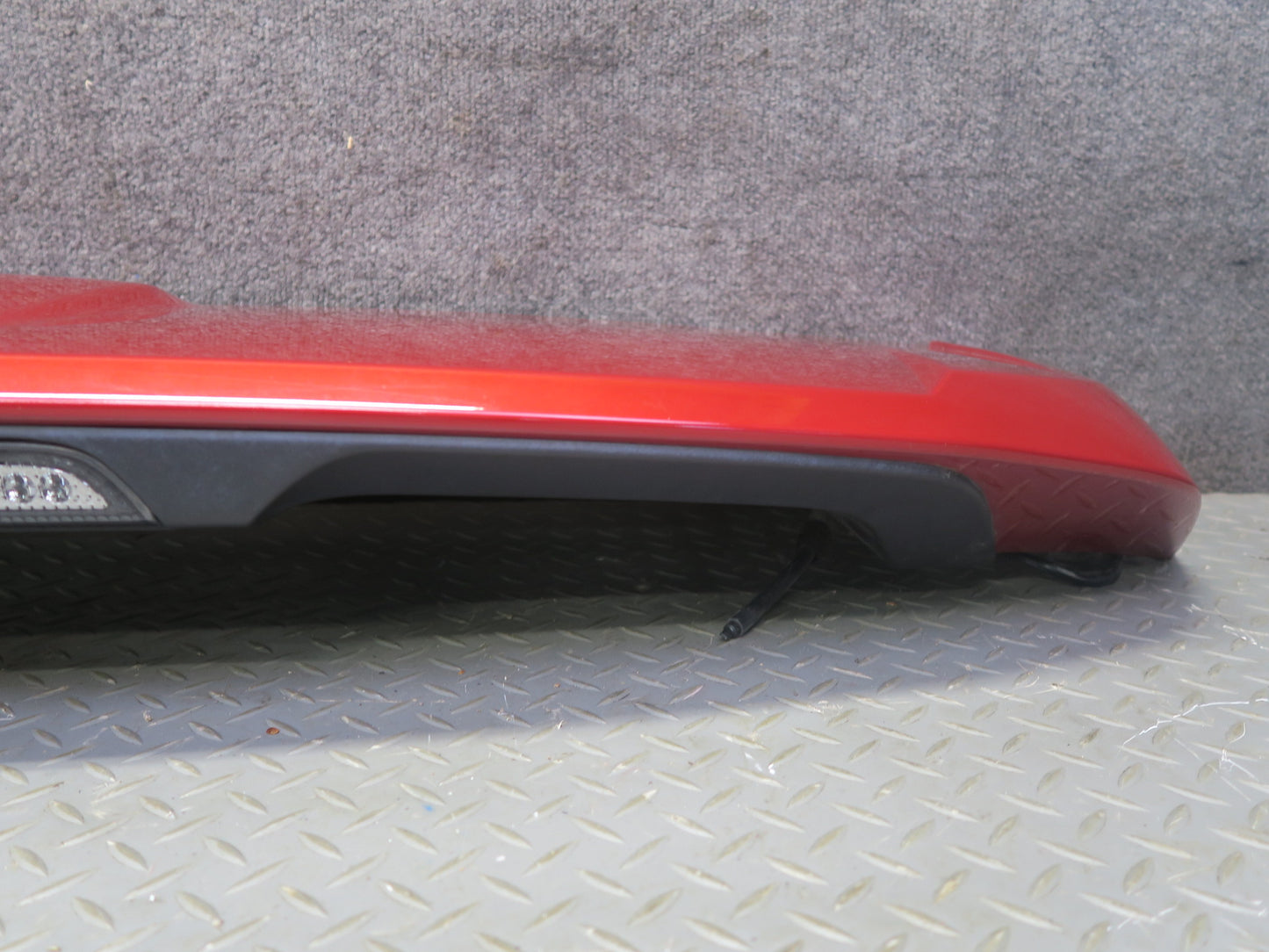 2012-2015 Range Rover Evoque L538 4DR Rear Trunk Tailgate Spoiler w Brake Light
