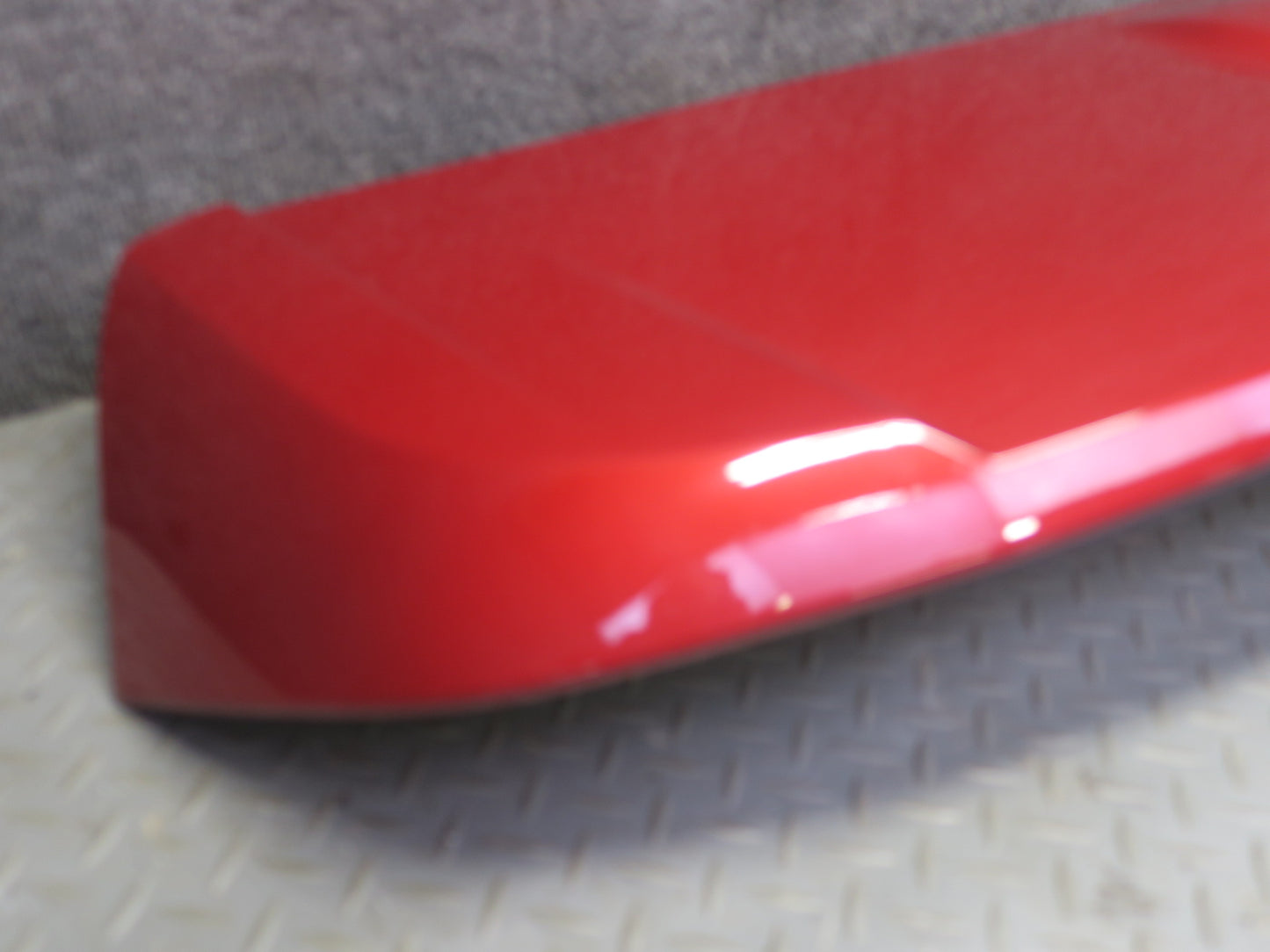 2012-2015 Range Rover Evoque L538 4DR Rear Trunk Tailgate Spoiler w Brake Light