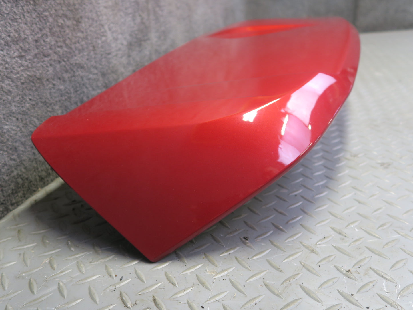 2012-2015 Range Rover Evoque L538 4DR Rear Trunk Tailgate Spoiler w Brake Light