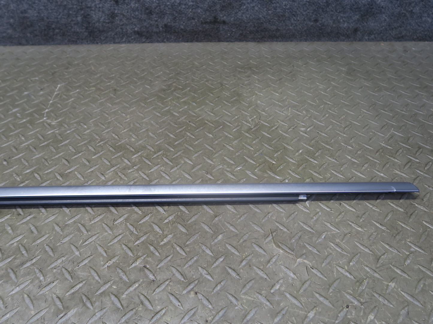 2012-2019 Range Rover Evoque L538 Rear Left Door Window Chrome Trim Molding
