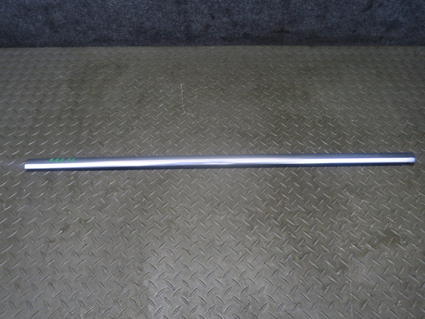 2012-2019 Range Rover Evoque L538 Front Left Door Window Chrome Trim Molding
