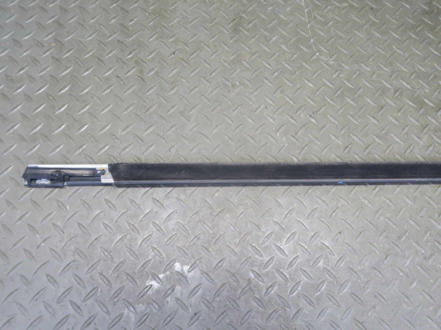 2012-2019 Range Rover Evoque L538 Rear Right Door Window Chrome Trim Molding