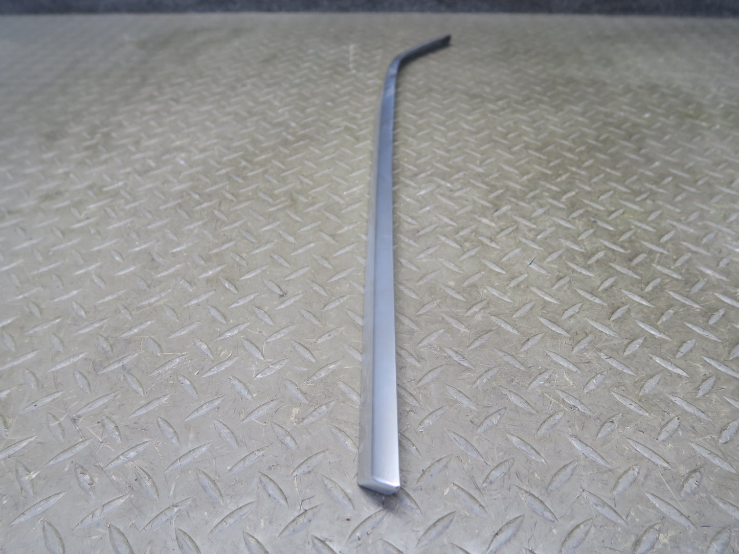 2012-2019 Range Rover Evoque L538 Rear Right Quarter Chrome Trim Molding