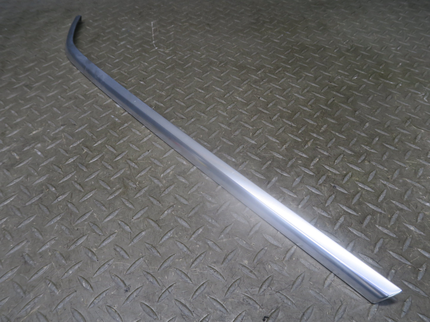 2012-2019 Range Rover Evoque L538 Rear Right Quarter Chrome Trim Molding