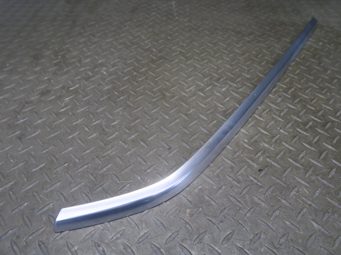 2012-2019 Range Rover Evoque L538 Rear Right Quarter Chrome Trim Molding