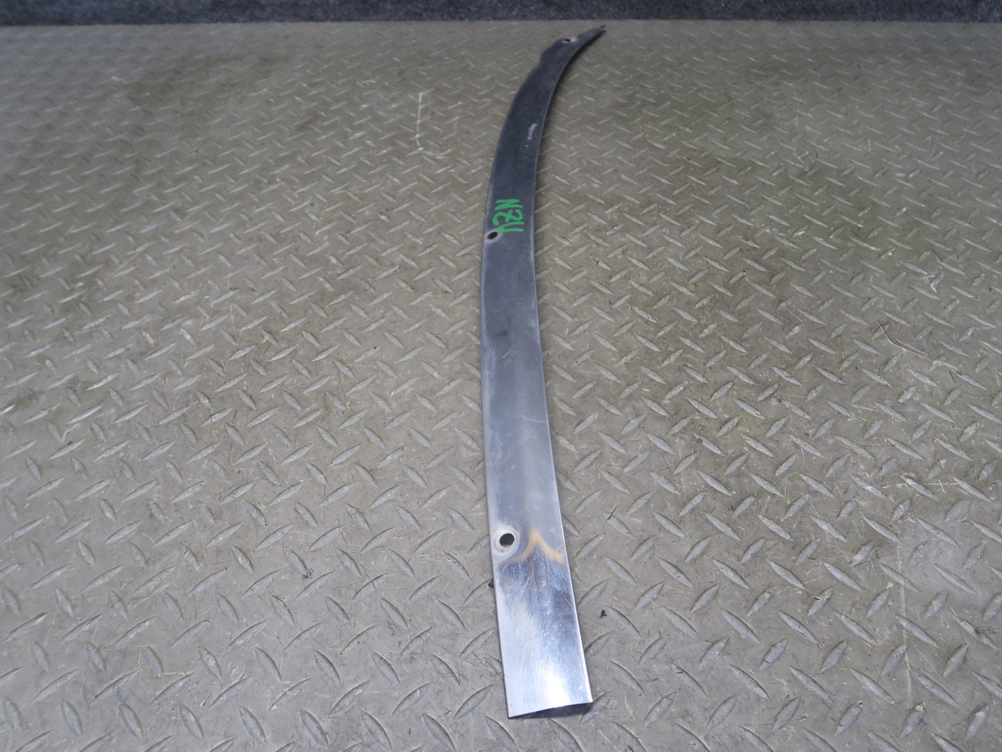84-89 Nissan Z31 300ZX Windshield Cowl Lower Trim Molding Panel Set OEM