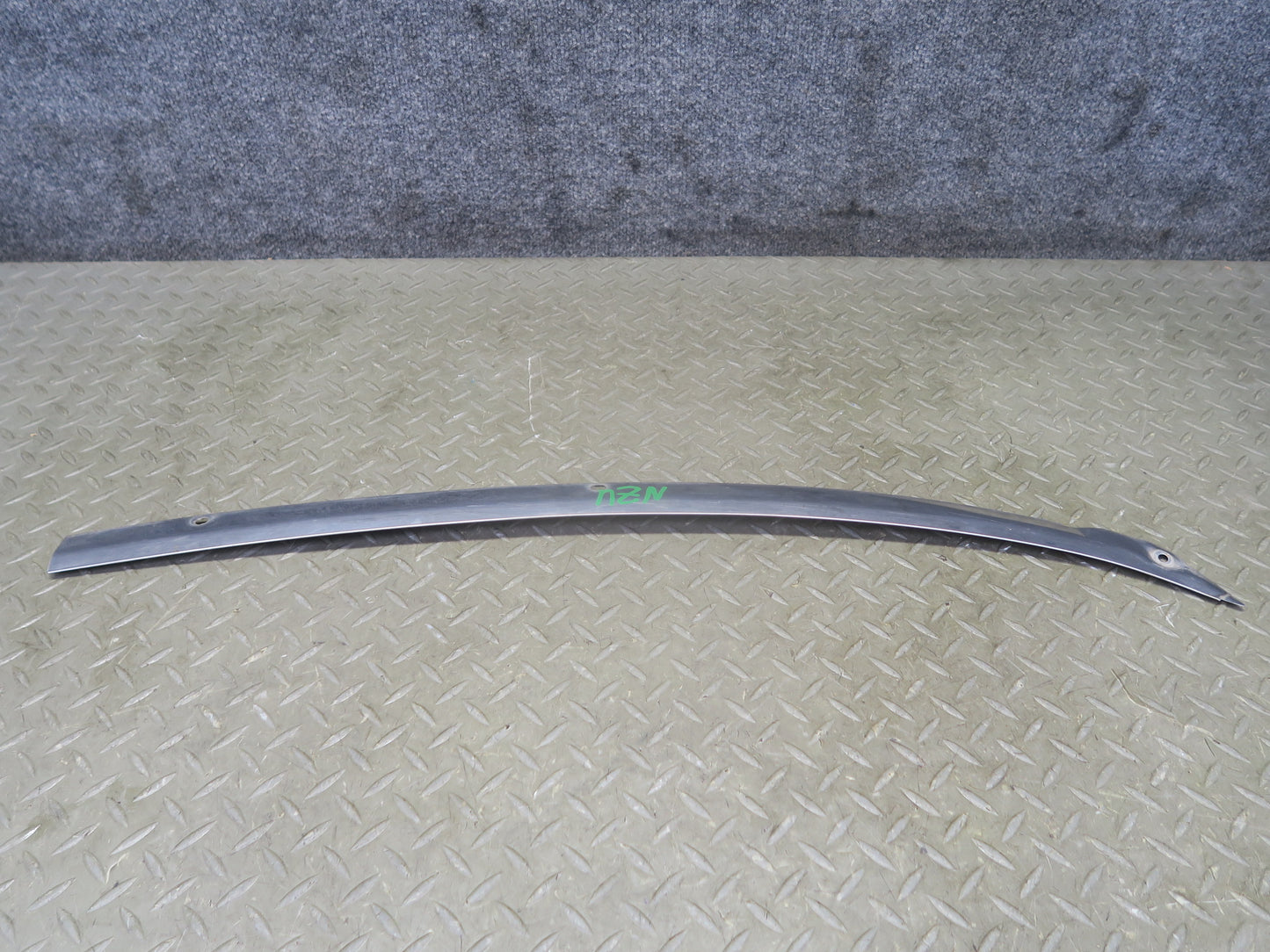 84-89 Nissan Z31 300ZX Windshield Cowl Lower Trim Molding Panel Set OEM