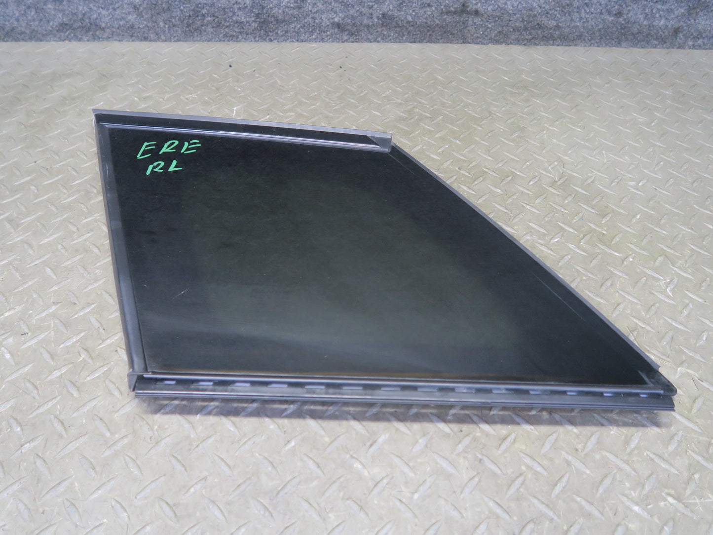 2012-2015 Range Rover Evoque L538 4DR Rear Left Quarter Glass Window