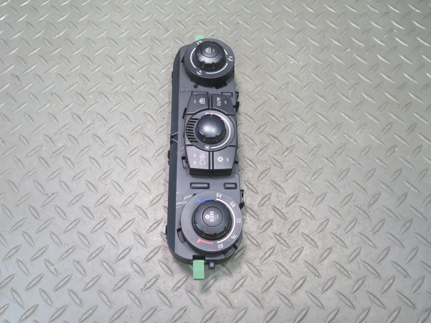 03-05 BMW E85 Z4 A/C Heater Climate Control Switch Panel 6947732 OEM