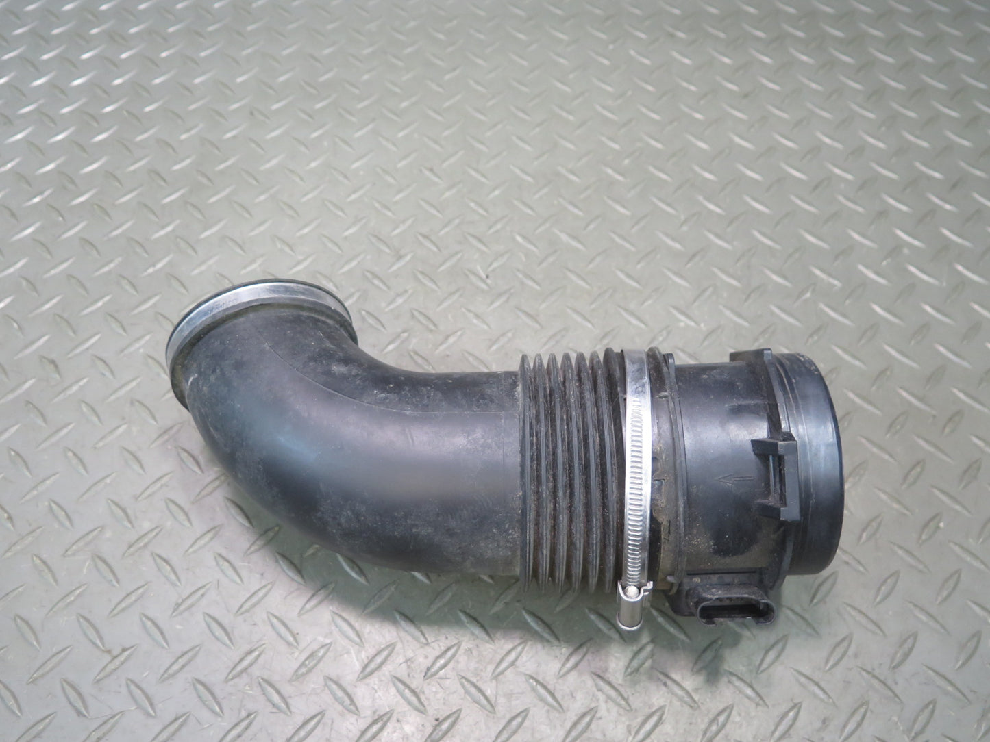 2005 BMW E85 Z4 M54 3.0L Air Intake Duct Hose Boot Tube w MAF Sensor OEM