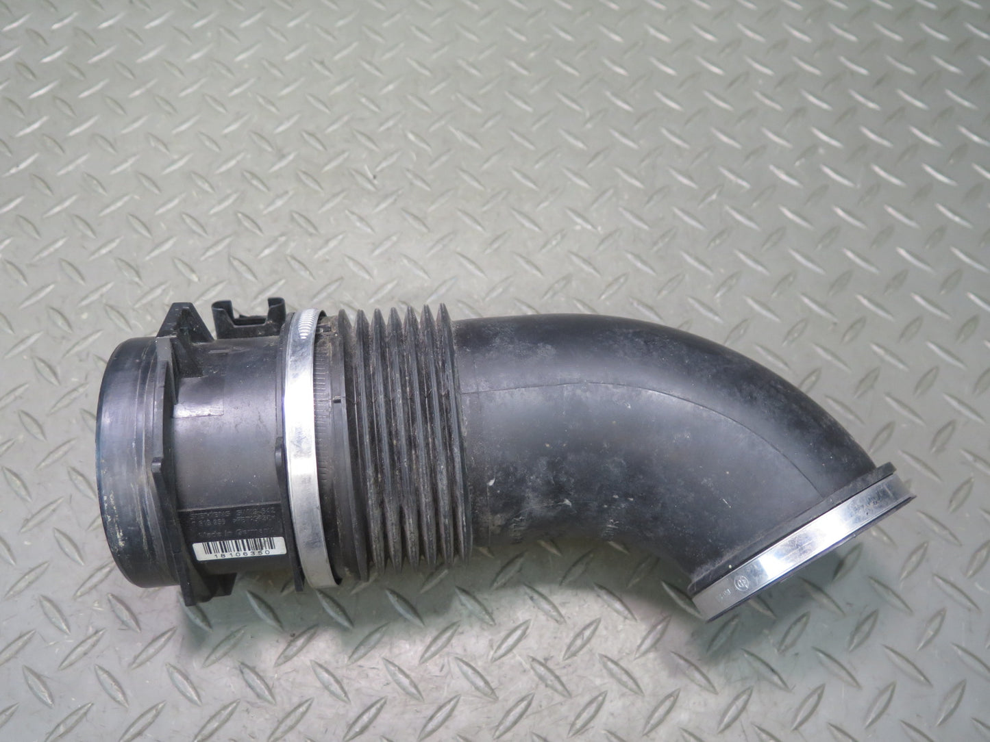2005 BMW E85 Z4 M54 3.0L Air Intake Duct Hose Boot Tube w MAF Sensor OEM