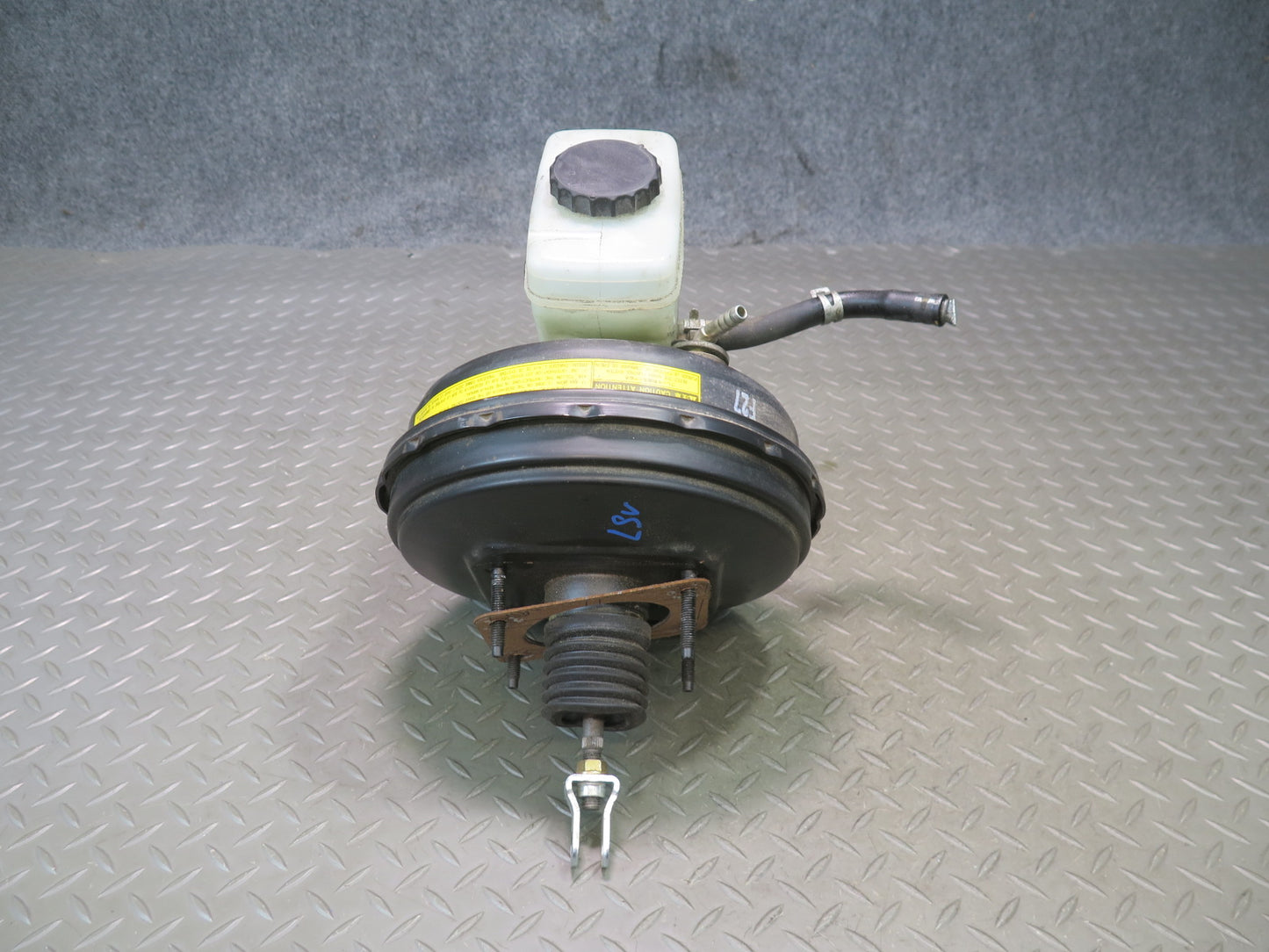 98-00 Lexus UCF20L LS400 Brake Master Cylinder Booster Fluid Reservoir OEM