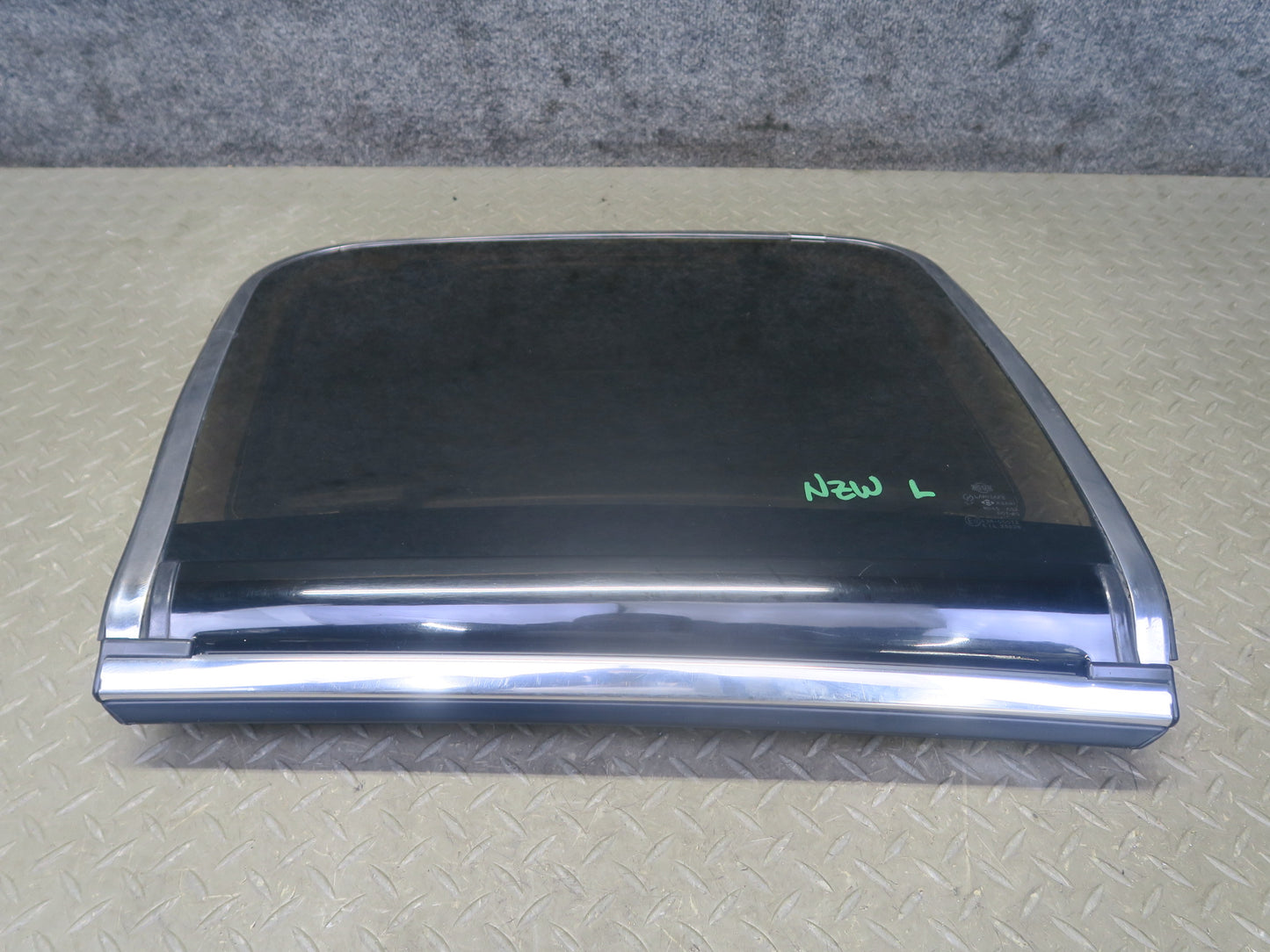 80-83 Datsun Nissan 280ZX 2+0 Left T-top Roof Glass Window w Shade & BAG OEM