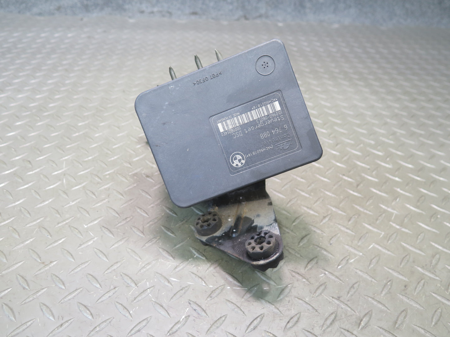 03-05 BMW E85 Z4 3.0L RWD Anti Lock Brake ABS DSC Pump Module 6764088 OEM