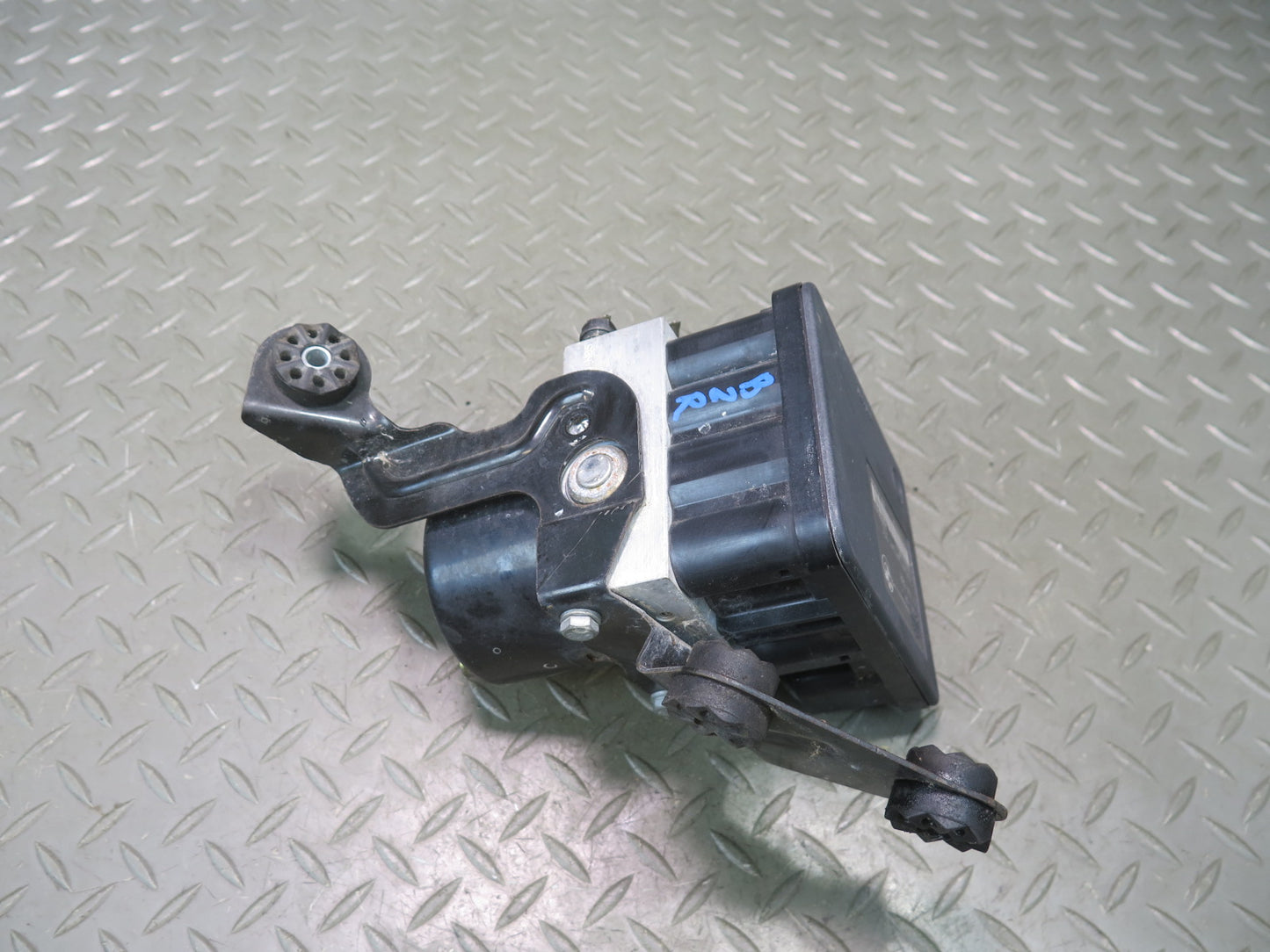 03-05 BMW E85 Z4 3.0L RWD Anti Lock Brake ABS DSC Pump Module 6764088 OEM
