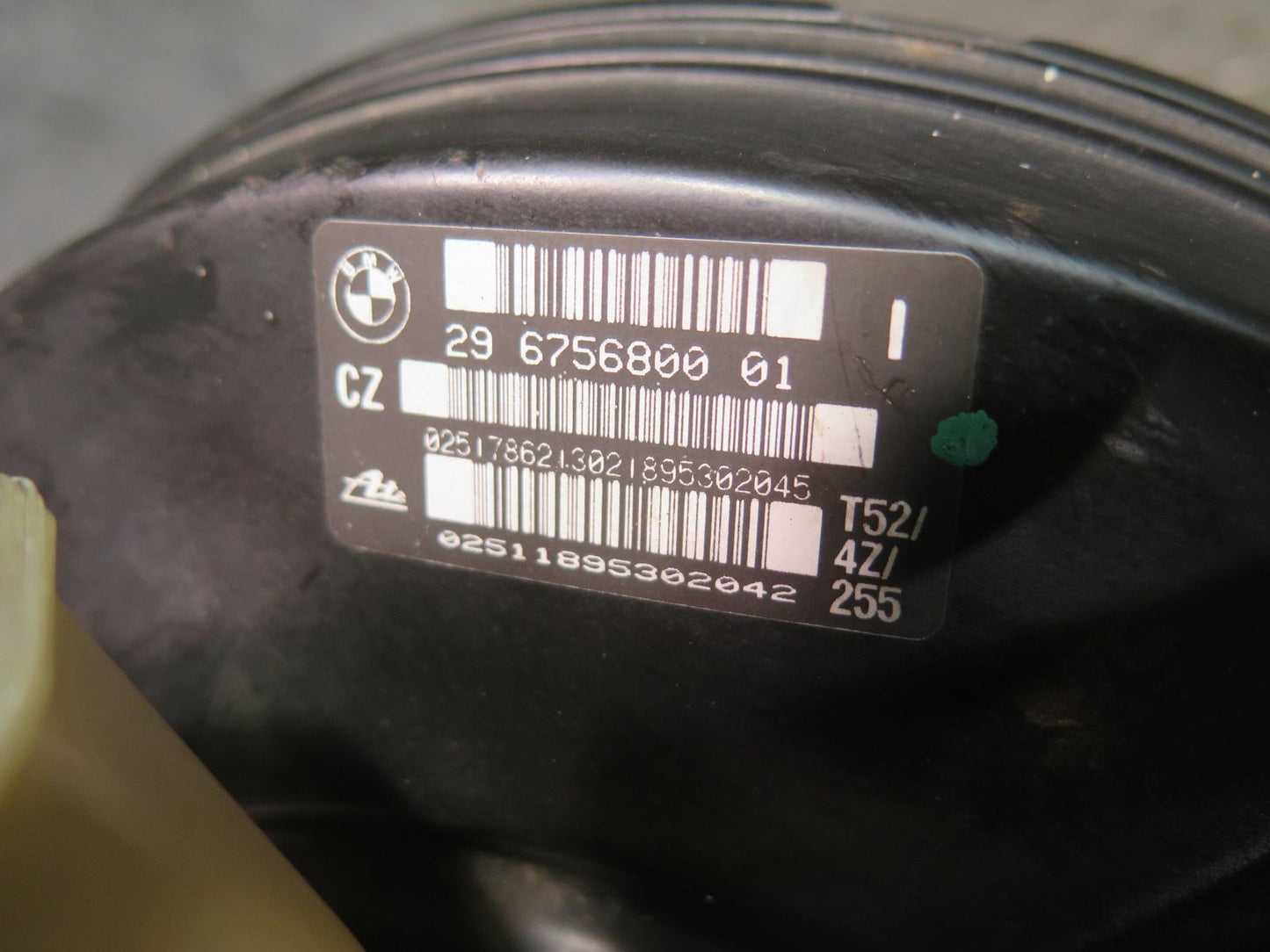 03-06 BMW E86 E85 Z4 Brake Master Cylinder Booster Fluid Reservoir Tank OEM