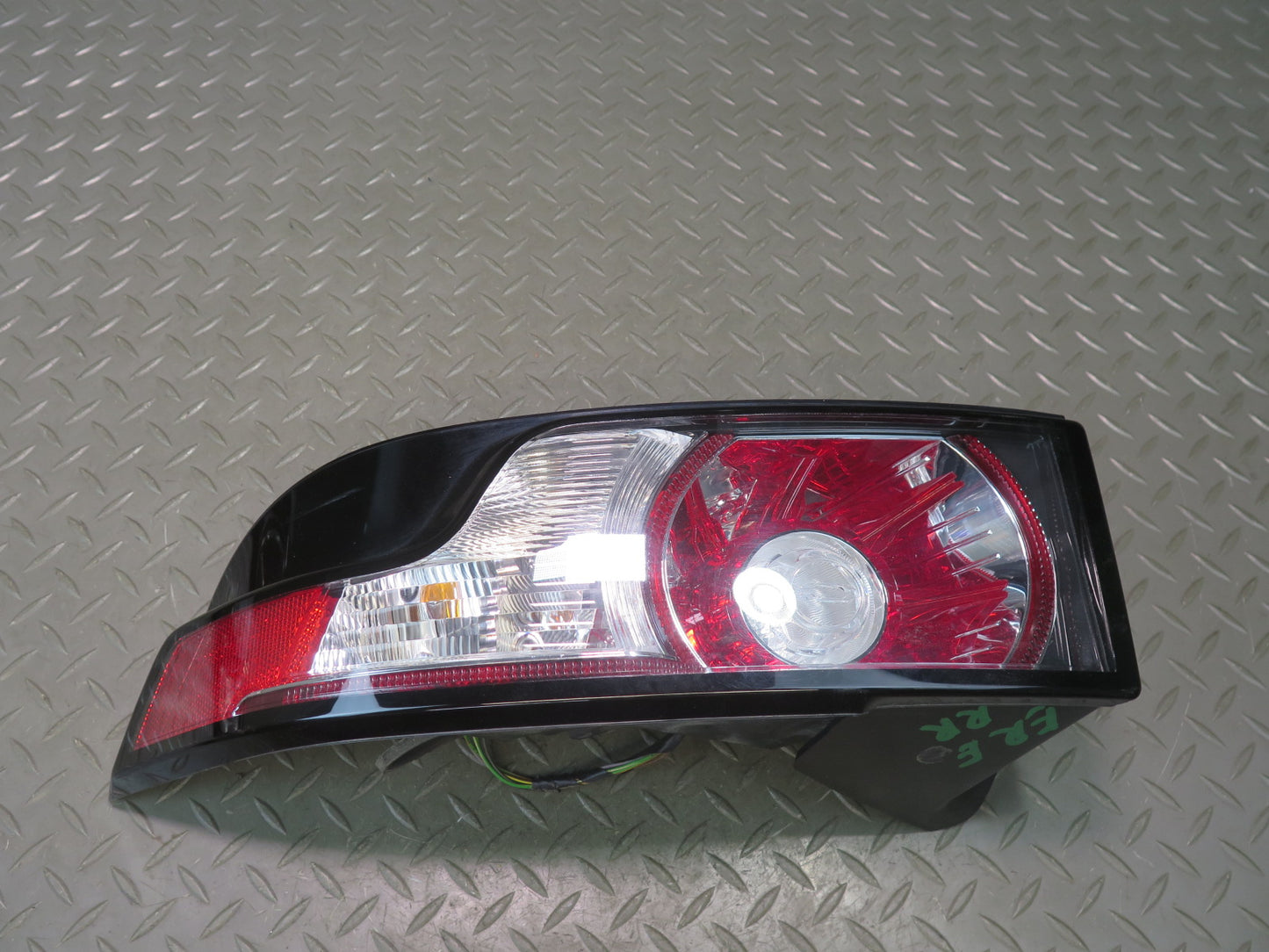 2012-2015 Range Rover Evoque L538 Rear Left & Right Tail Light Lamp Set of 2