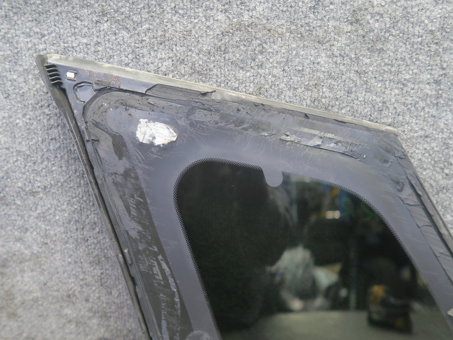 2012-2015 Range Rover Evoque L538 4DR Rear Right Quarter Glass Window