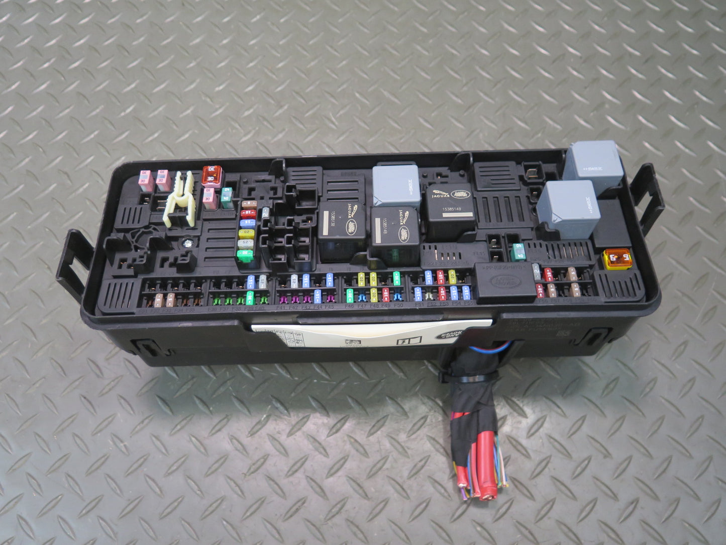 2014-2017 Range Rover Sport L494 Rear Trunk Fuse Relay Box Module HPLA-14N030-AB