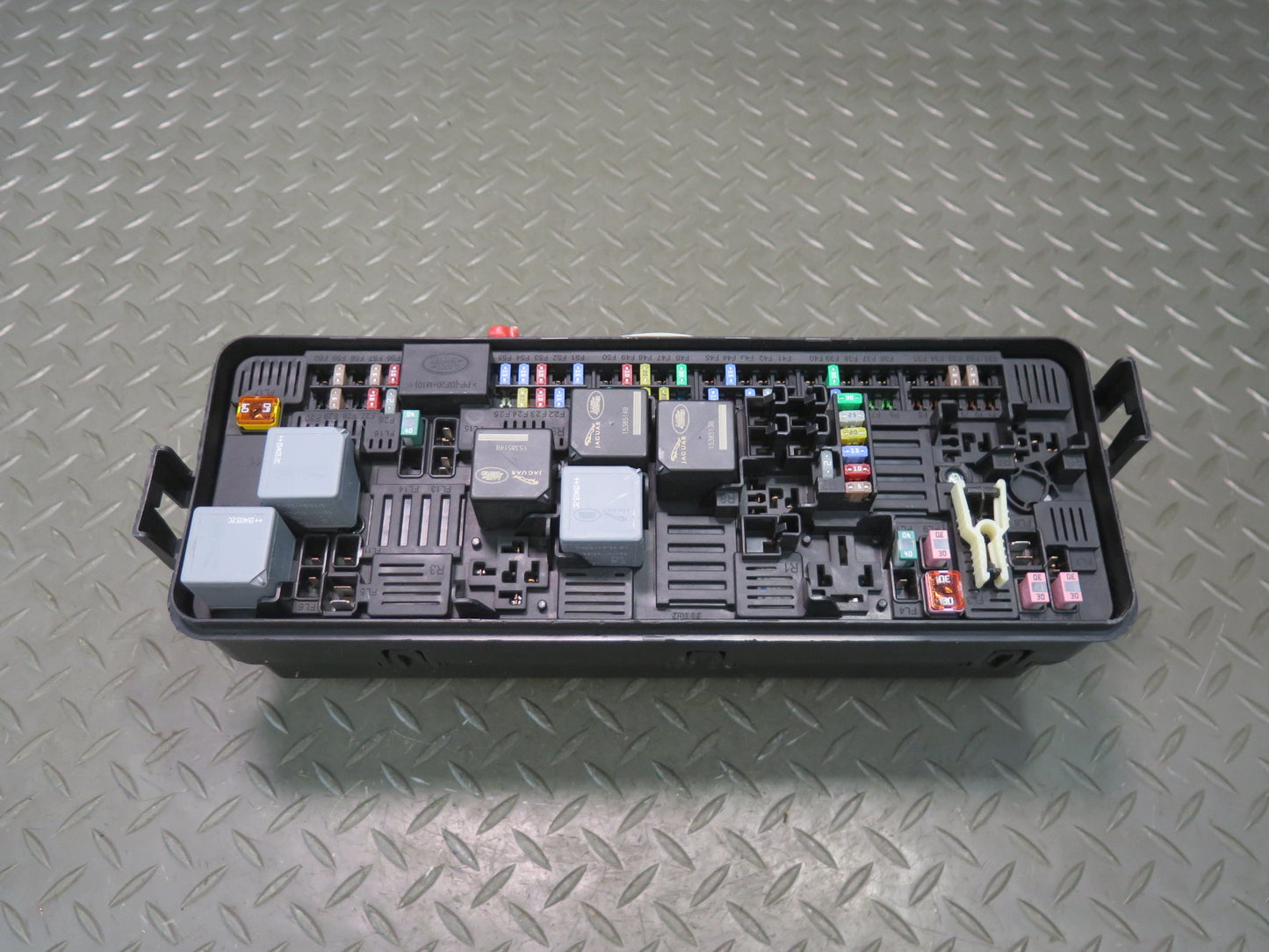 2014-2017 Range Rover Sport L494 Rear Trunk Fuse Relay Box Module HPLA-14N030-AB