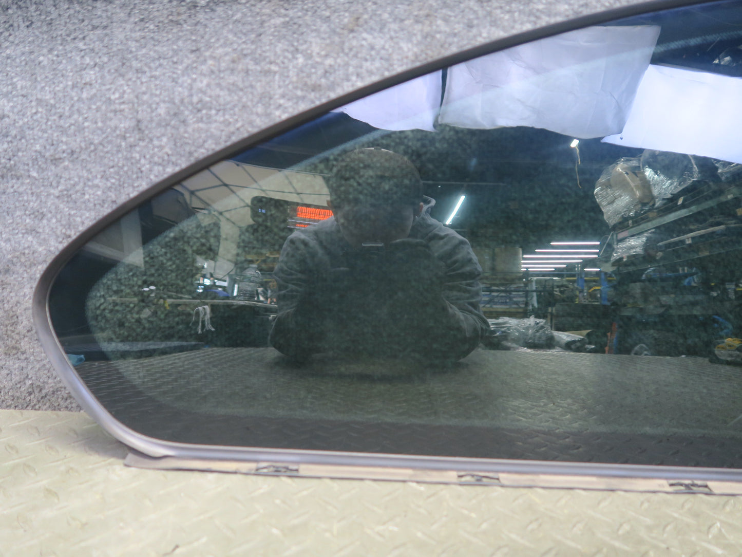 2008-2013 BMW E92 M3 Coupe Rear Right Side Quarter Vent Glass Window