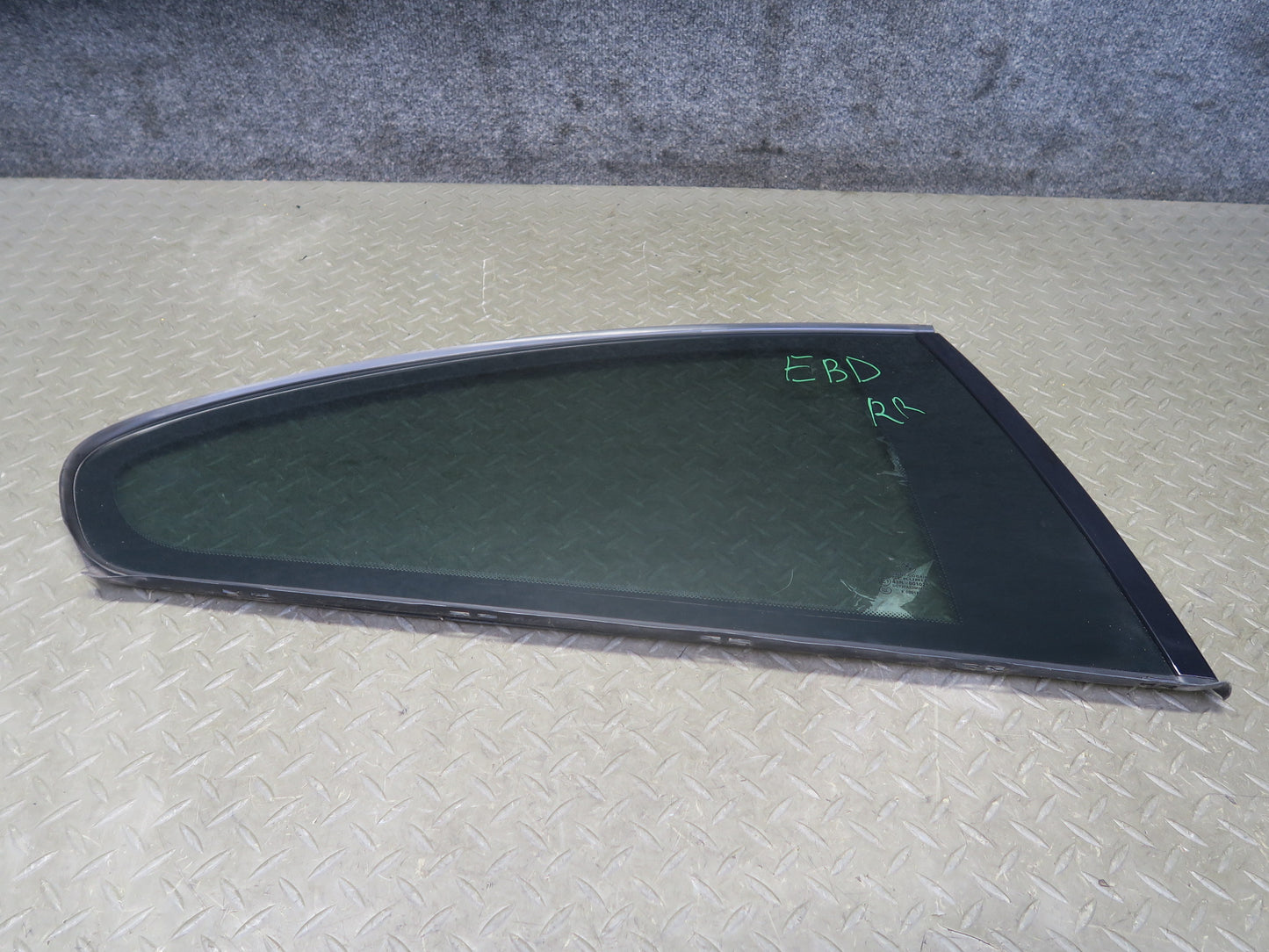 2008-2013 BMW E92 M3 Coupe Rear Right Side Quarter Vent Glass Window