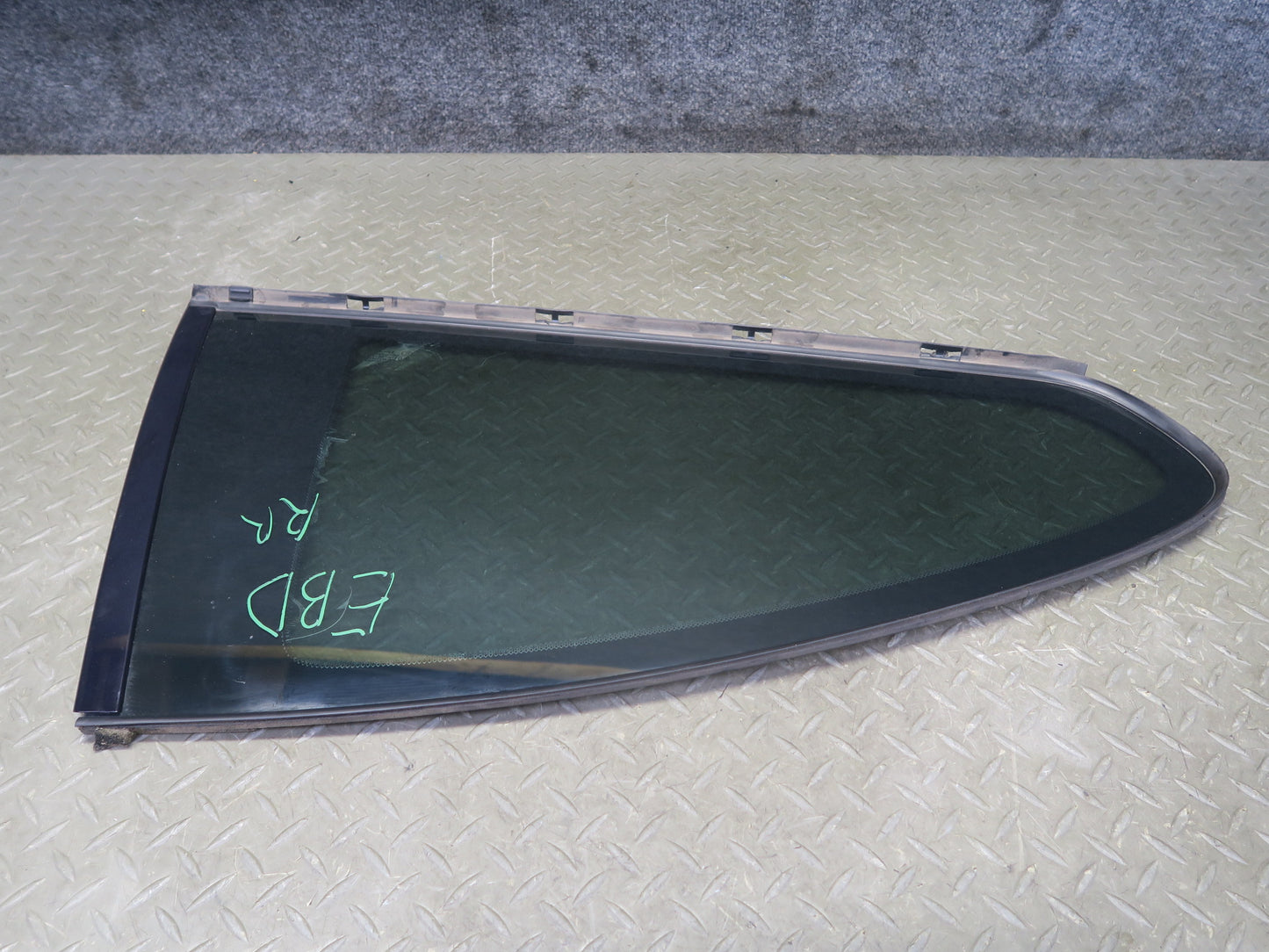 2008-2013 BMW E92 M3 Coupe Rear Right Side Quarter Vent Glass Window