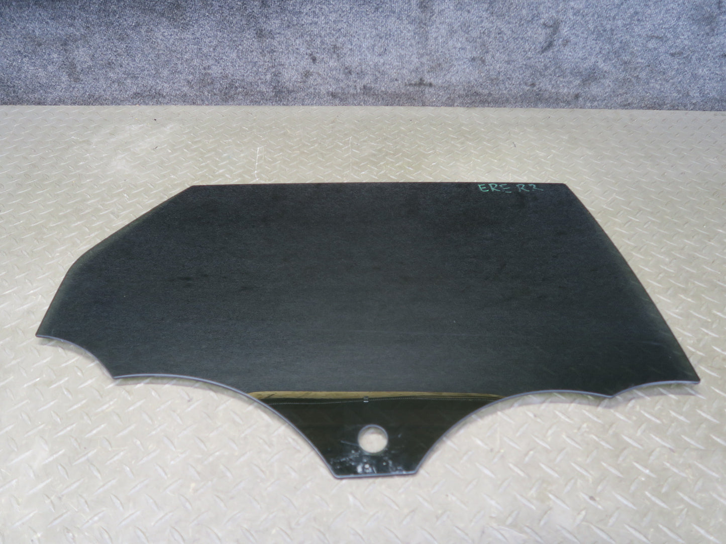 2012-2015 Range Rover Evoque L538 4DR Rear Right Door Glass Window