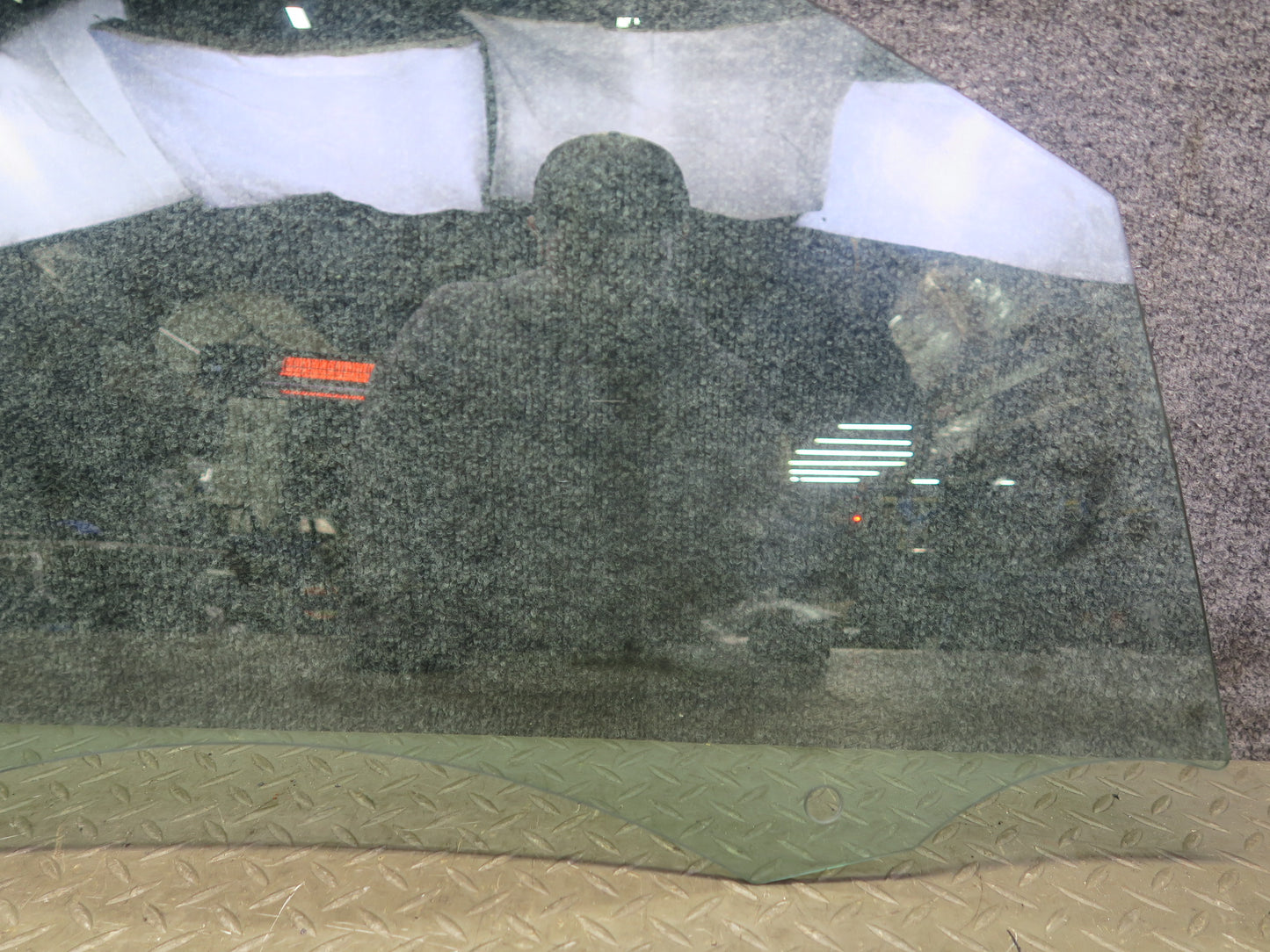 2012-2015 Range Rover Evoque L538 4DR Front Right Door Glass Window